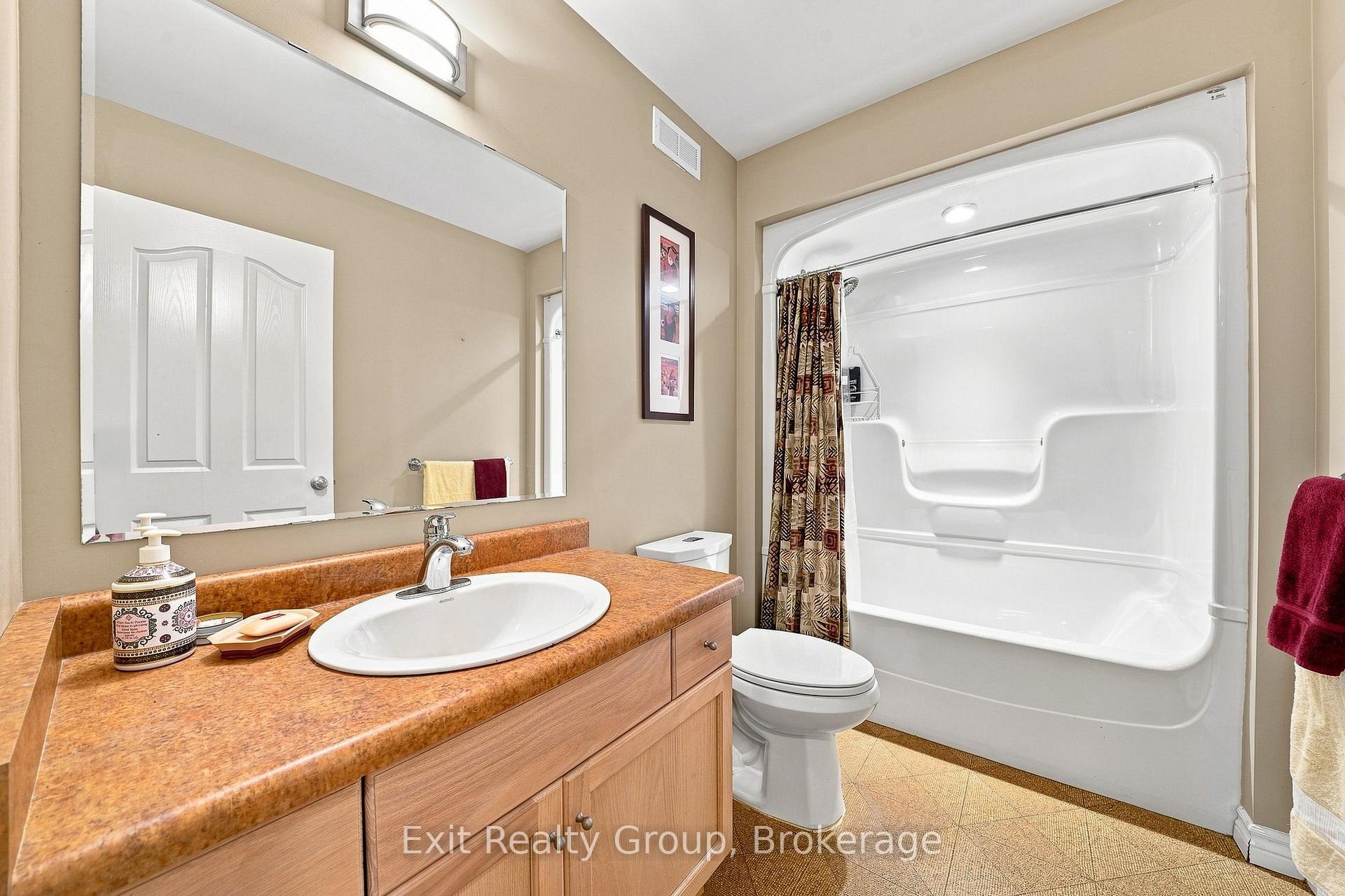 Photo 25 of 26 Aletha Drive, Prince Edward County, Wellington Ward — HOMEH