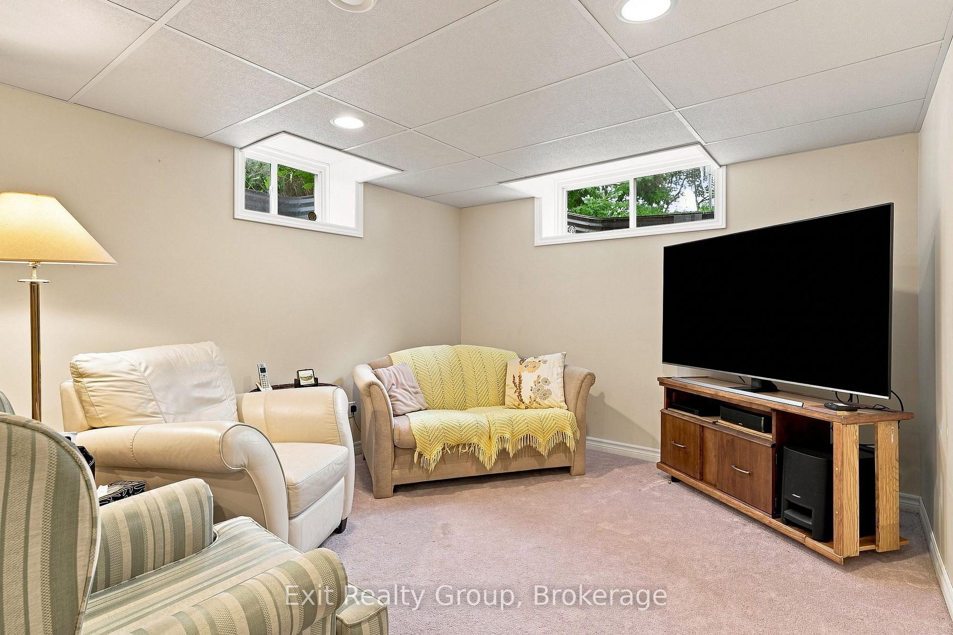 Photo 32 of 26 Aletha Drive, Prince Edward County, Wellington Ward — HOMEH
