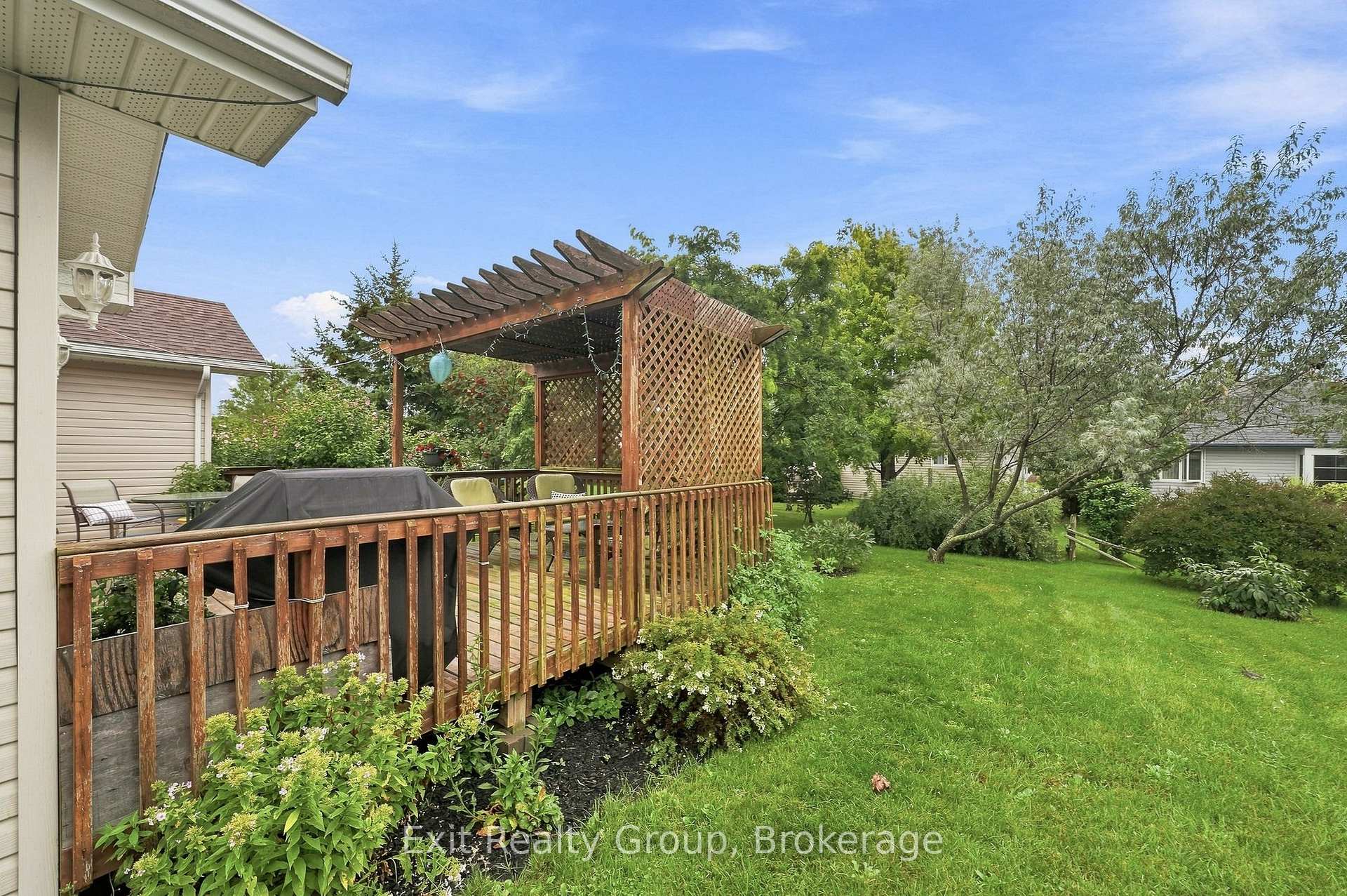 Photo 41 of 26 Aletha Drive, Prince Edward County, Wellington Ward — HOMEH