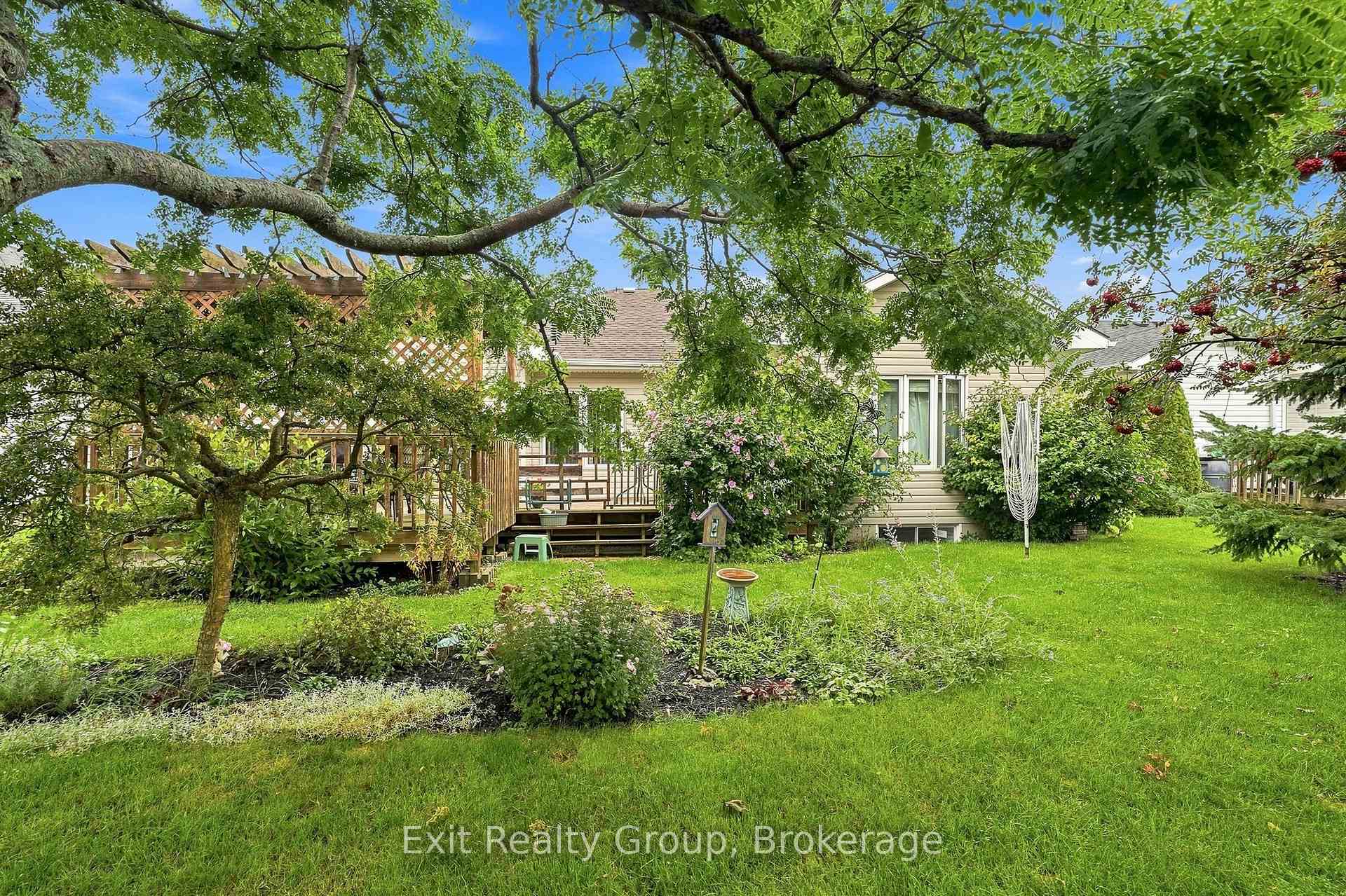 Photo 44 of 26 Aletha Drive, Prince Edward County, Wellington Ward — HOMEH