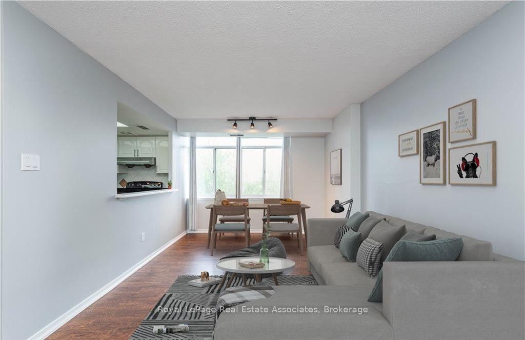 Photo 4 of Unit 507, 300 Webb Drive, Mississauga, City Centre — HOMEH