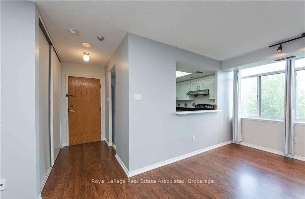 Photo 14 of Unit 507, 300 Webb Drive, Mississauga, City Centre — HOMEH