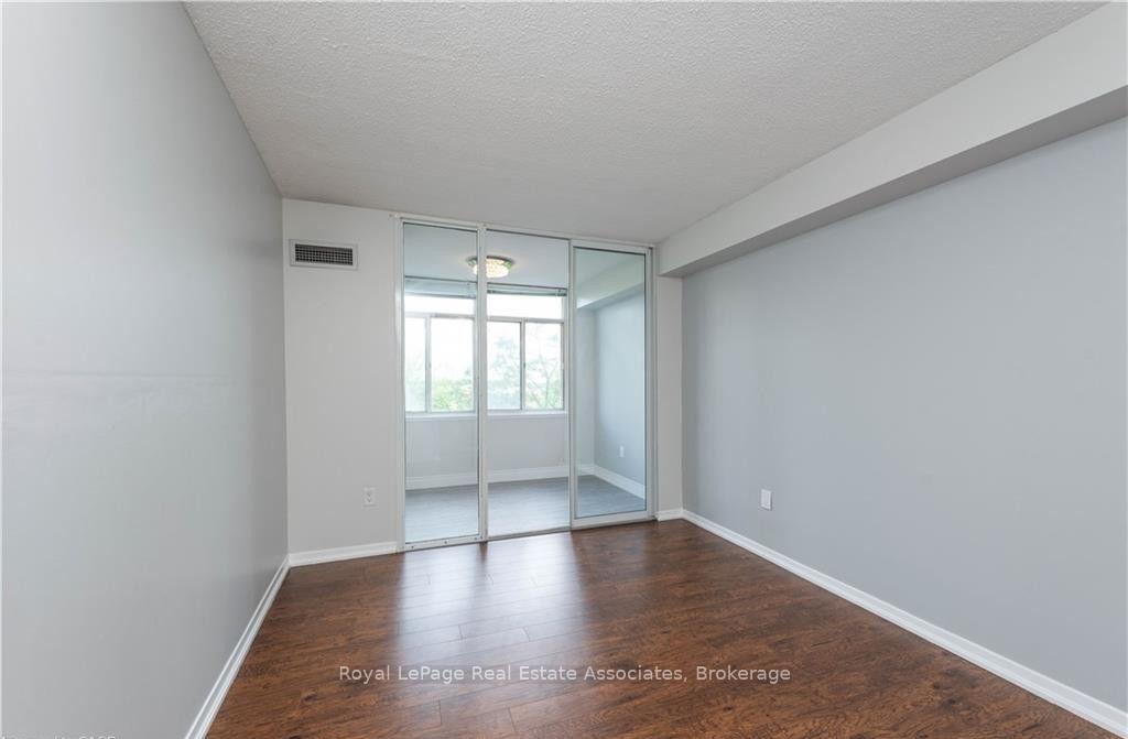 Photo 15 of Unit 507, 300 Webb Drive, Mississauga, City Centre — HOMEH
