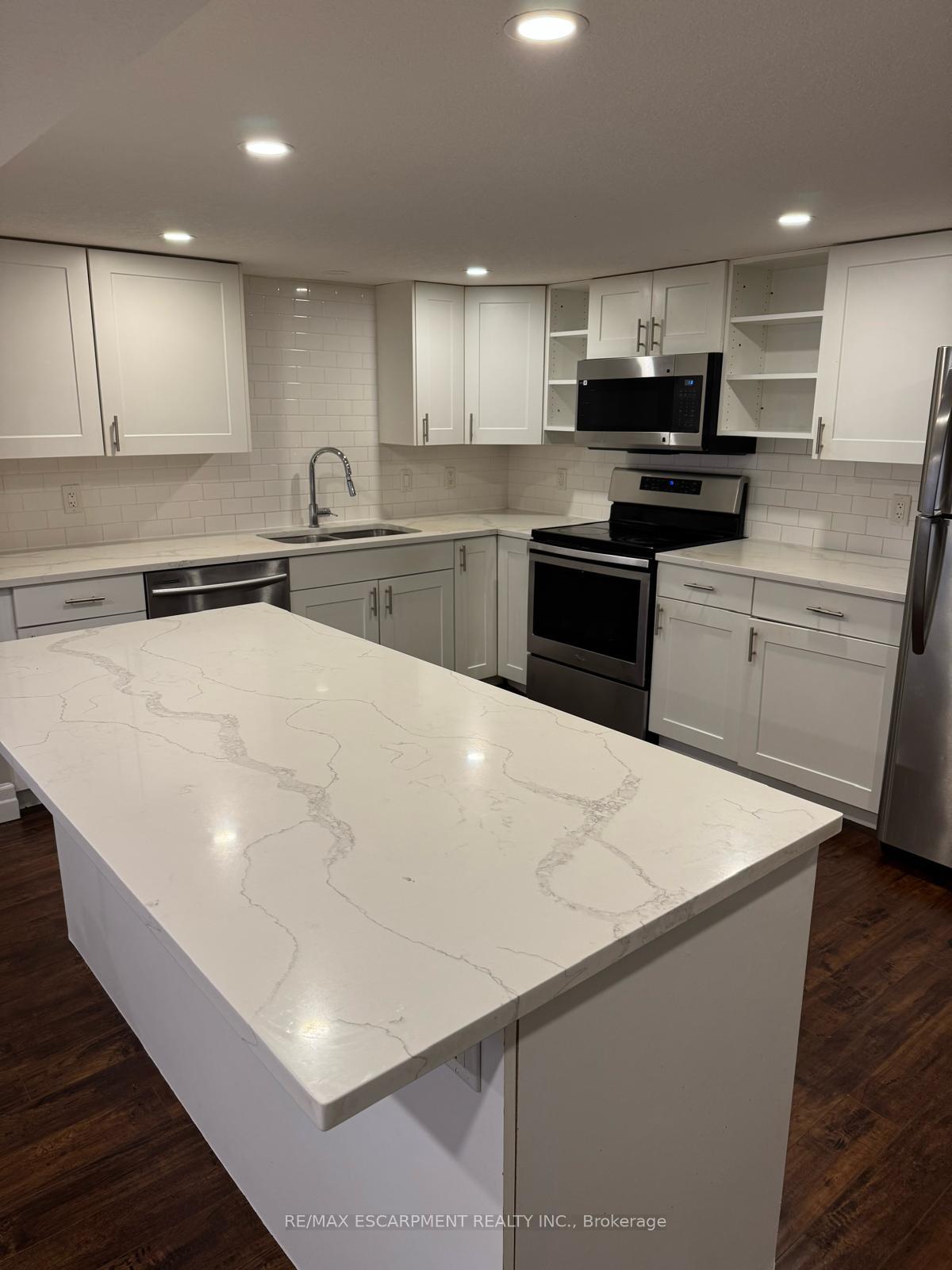 Photo 4 of Unit 2, 56 Siebert Avenue, Kitchener, Vanier - Kitchener — HOMEH
