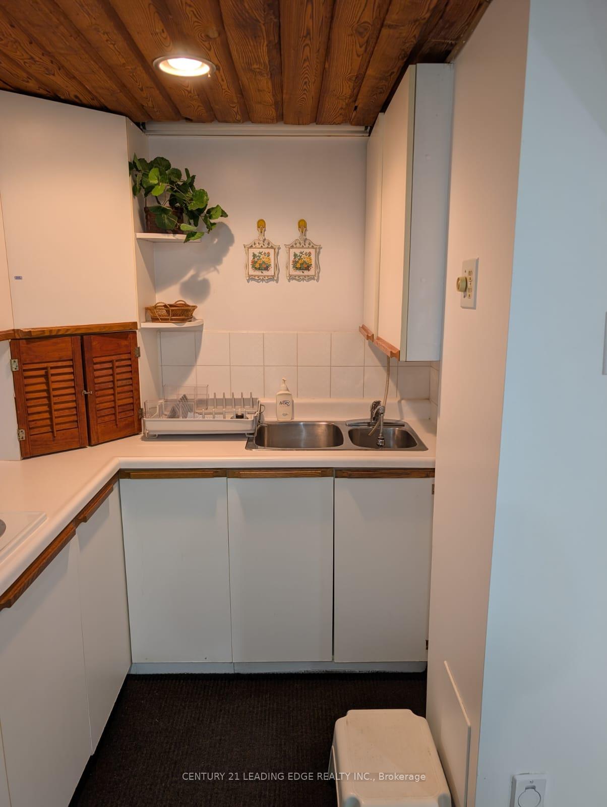 Photo 4 of Unit Basement, 171 Sexton Crescent, North York, Hillcrest Village — HOMEH
