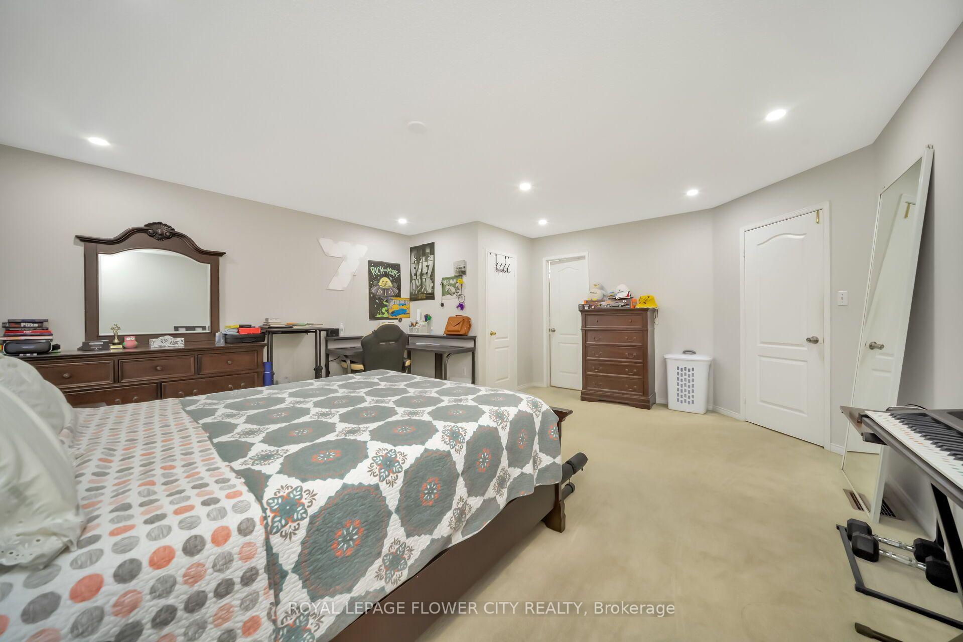 Photo 22 of 36 Borneo Crescent, Brampton, Sandringham-Wellington North — HOMEH