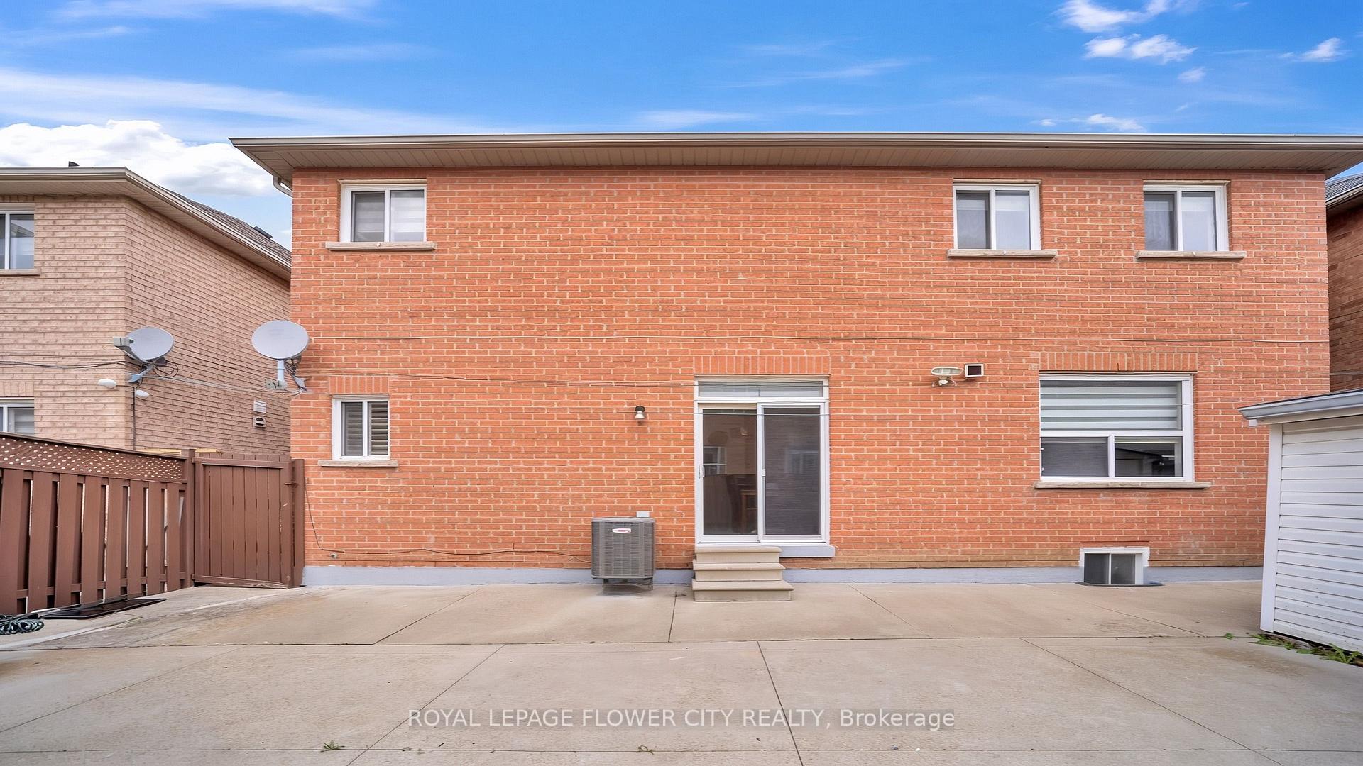 Photo 50 of 36 Borneo Crescent, Brampton, Sandringham-Wellington North — HOMEH
