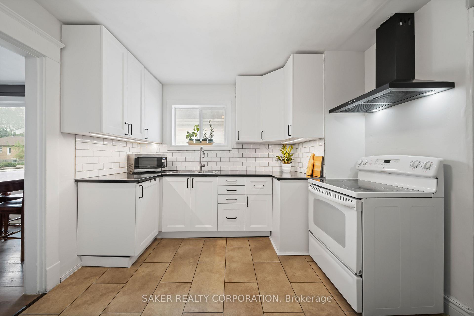 Photo 18 of 95 Adelaide Street S, London, South I — HOMEH