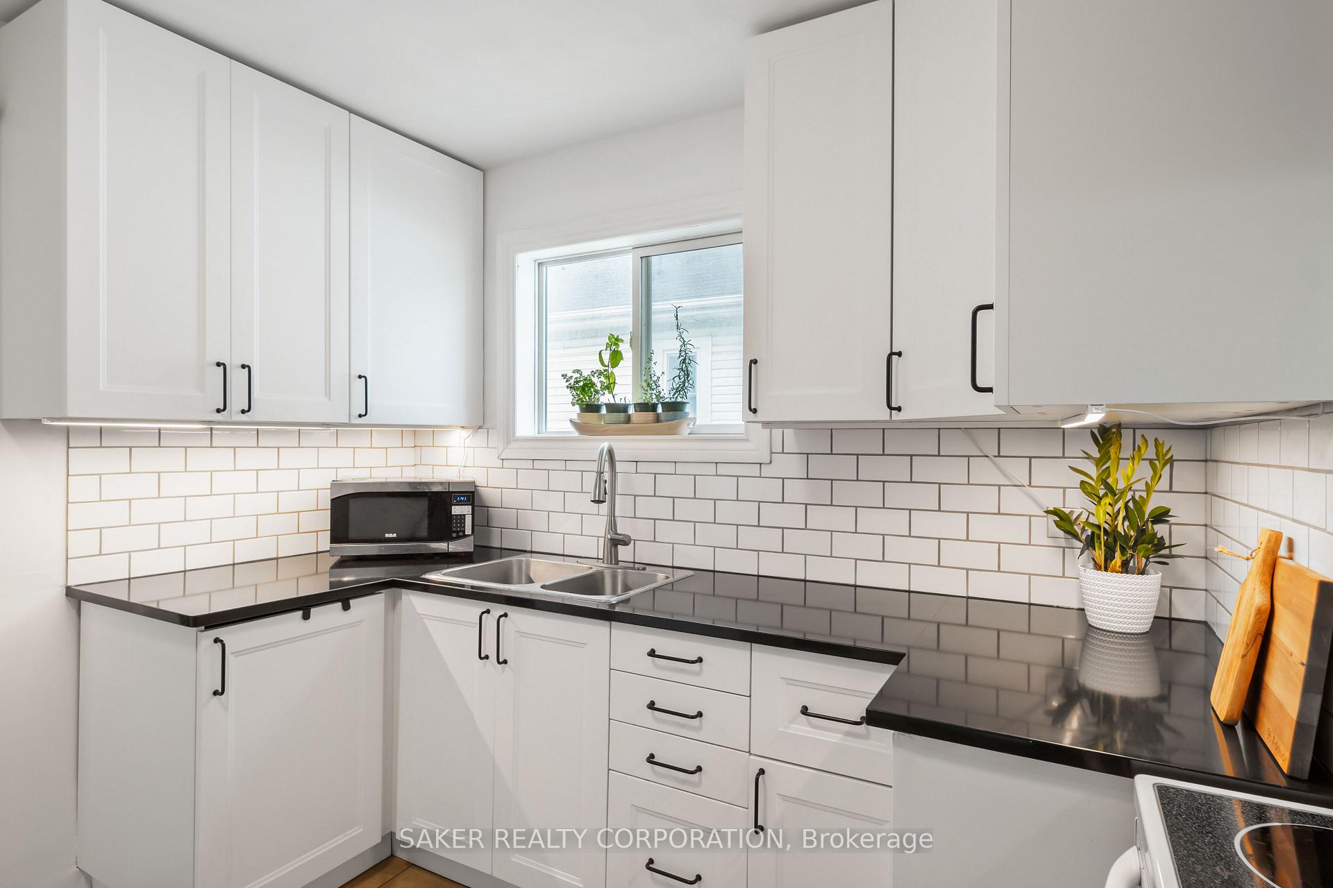 Photo 20 of 95 Adelaide Street S, London, South I — HOMEH