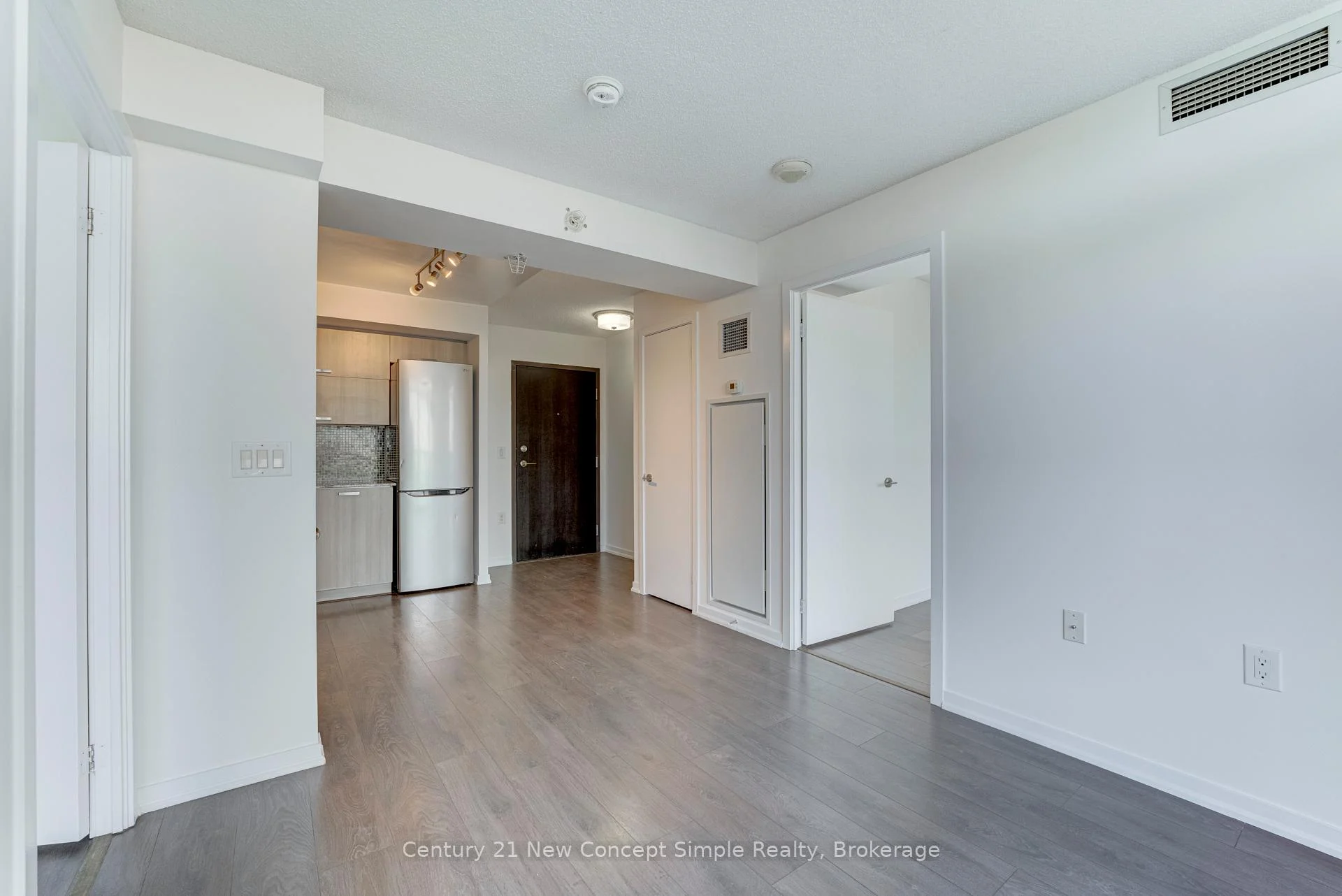 Photo 18 of Unit 2016E, 36 Lisgar Street, Toronto, Little Portugal — HOMEH