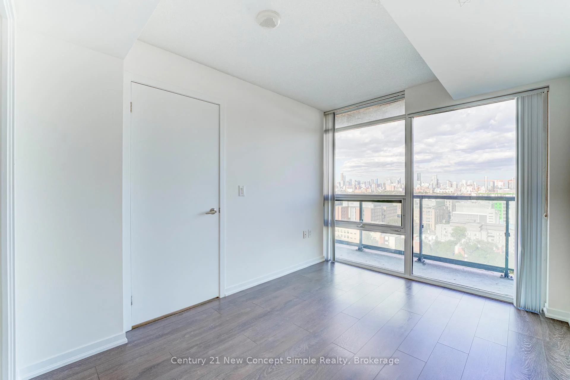 Photo 28 of Unit 2016E, 36 Lisgar Street, Toronto, Little Portugal — HOMEH