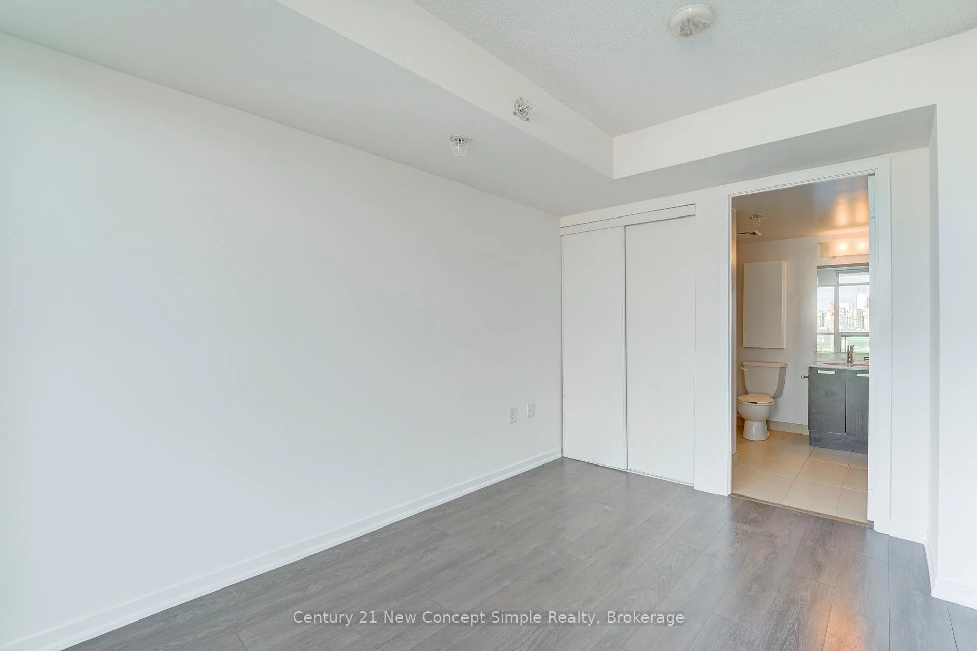 Photo 32 of Unit 2016E, 36 Lisgar Street, Toronto, Little Portugal — HOMEH