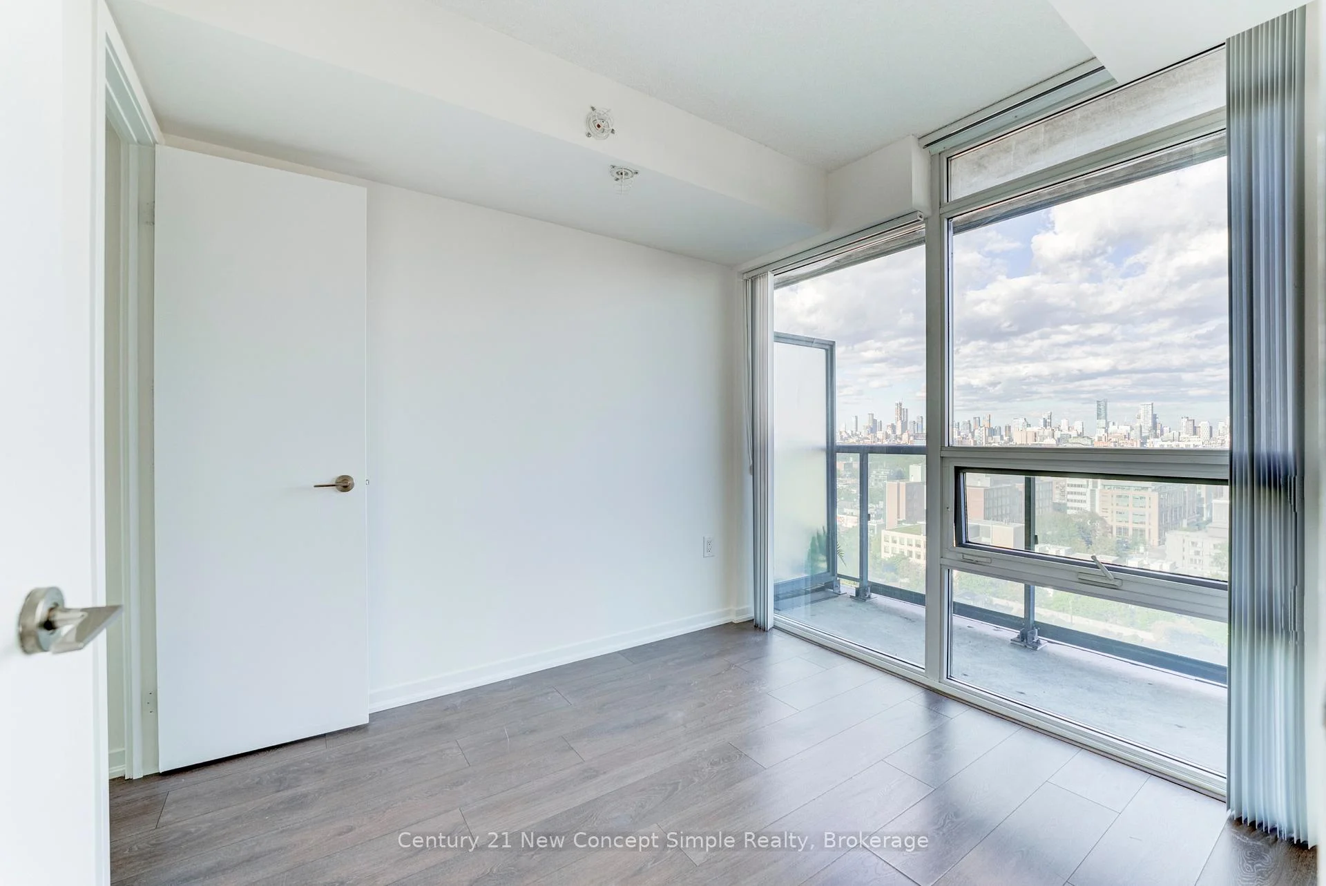 Photo 36 of Unit 2016E, 36 Lisgar Street, Toronto, Little Portugal — HOMEH