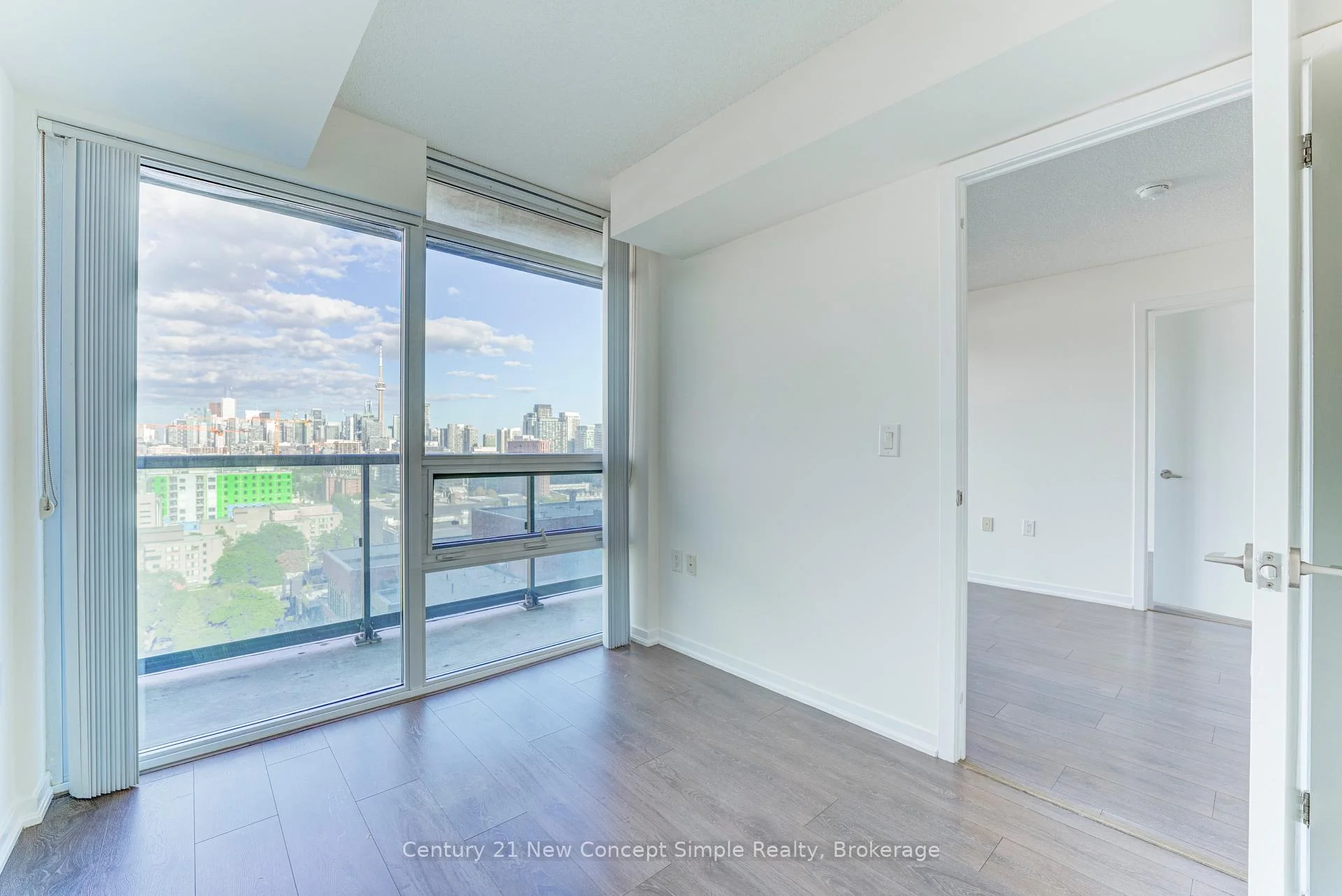 Photo 37 of Unit 2016E, 36 Lisgar Street, Toronto, Little Portugal — HOMEH