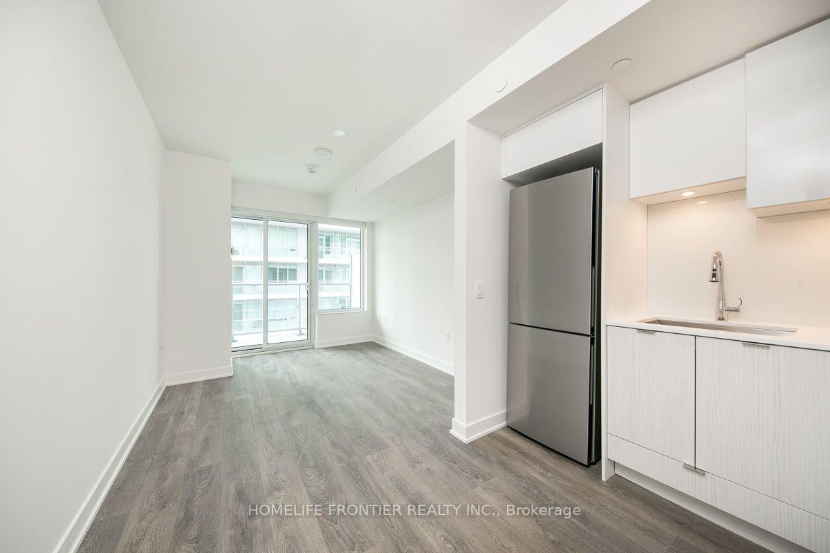 Photo 3 of Unit 1714, 195 Redpath Avenue, Toronto, Mount Pleasant West — HOMEH