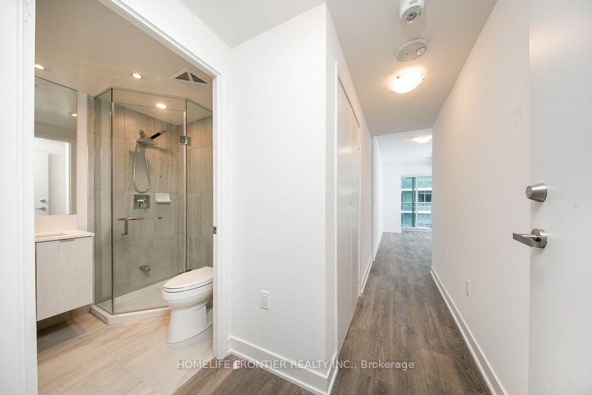 Photo 9 of Unit 1714, 195 Redpath Avenue, Toronto, Mount Pleasant West — HOMEH