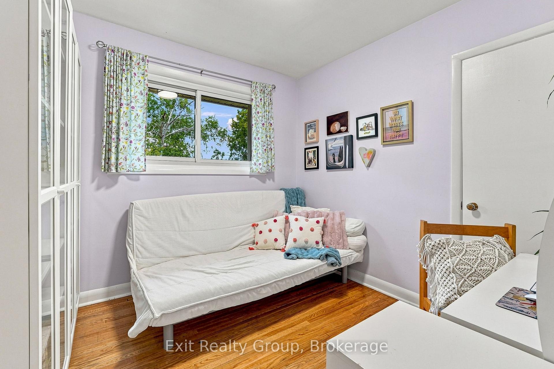 Photo 21 of 50 Lambert Drive, Belleville, Belleville Ward — HOMEH