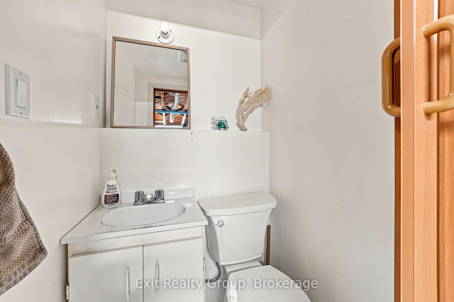 Photo 30 of 50 Lambert Drive, Belleville, Belleville Ward — HOMEH