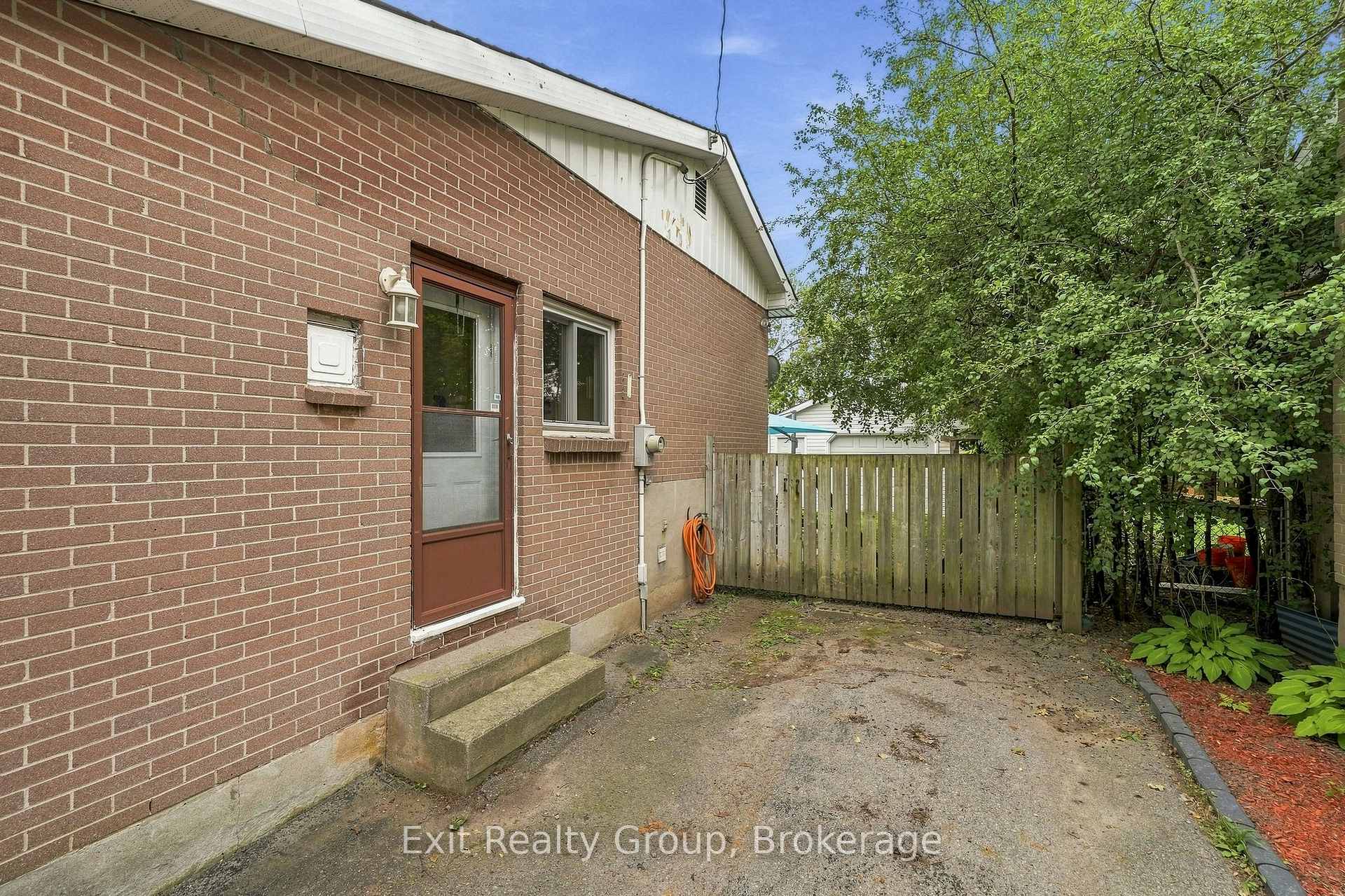 Photo 31 of 50 Lambert Drive, Belleville, Belleville Ward — HOMEH