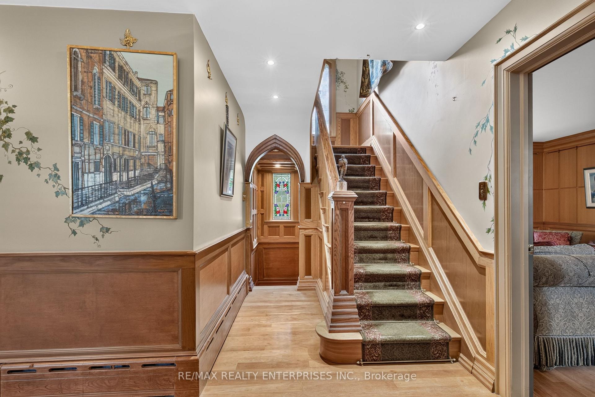 Photo 15 of 1425 Solana Crescent, Mississauga, Lorne Park — HOMEH