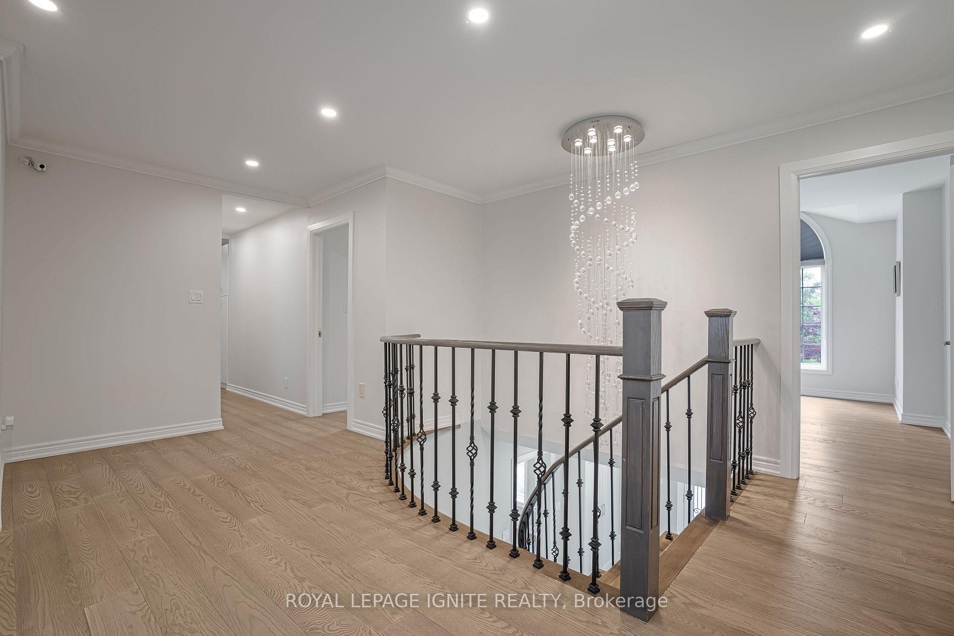 Photo 13 of 69 Raeview Drive, Whitchurch-Stouffville, Rural Whitchurch-Stouffville — HOMEH