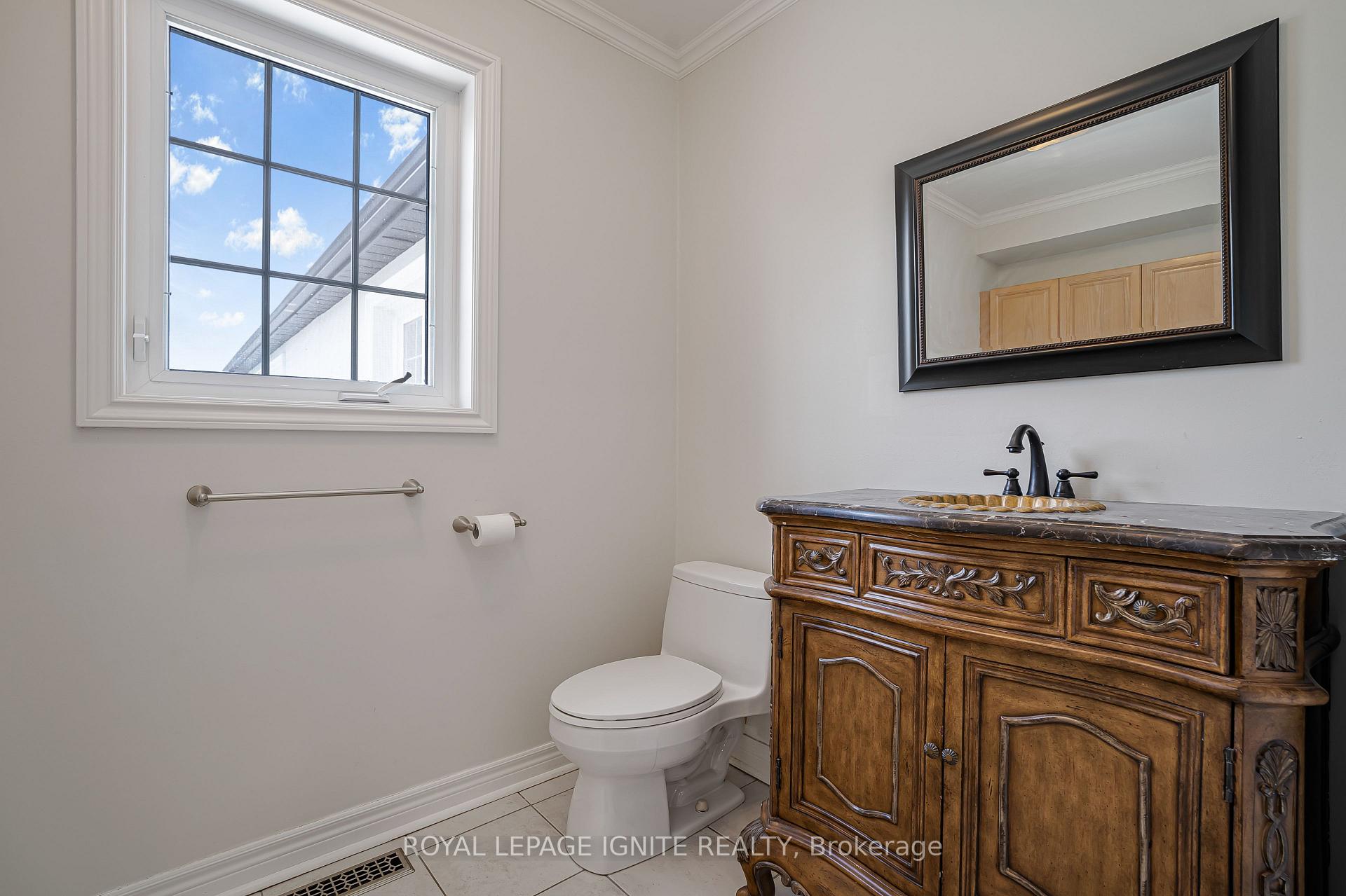 Photo 24 of 69 Raeview Drive, Whitchurch-Stouffville, Rural Whitchurch-Stouffville — HOMEH