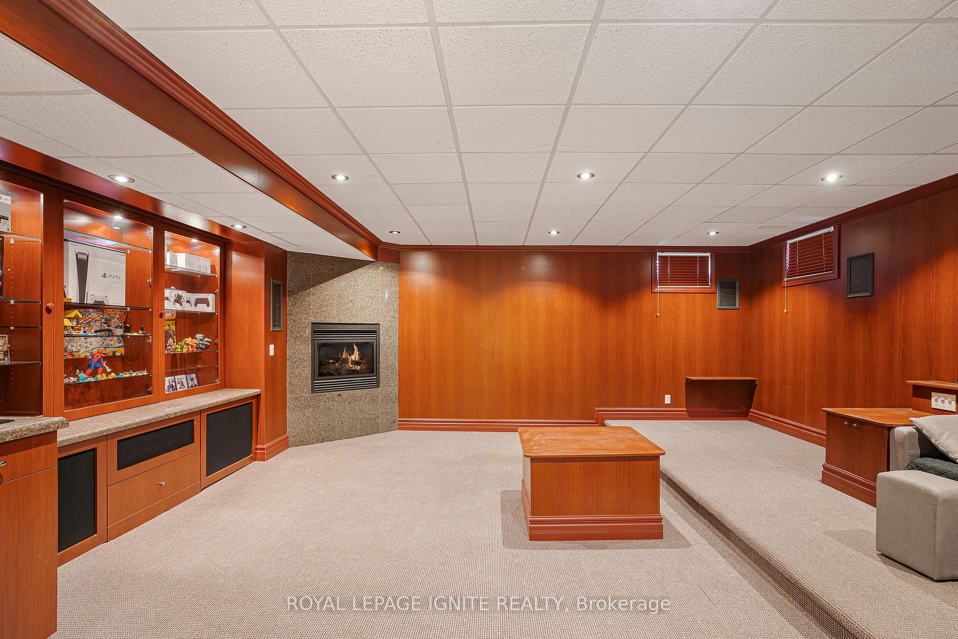 Photo 40 of 69 Raeview Drive, Whitchurch-Stouffville, Rural Whitchurch-Stouffville — HOMEH