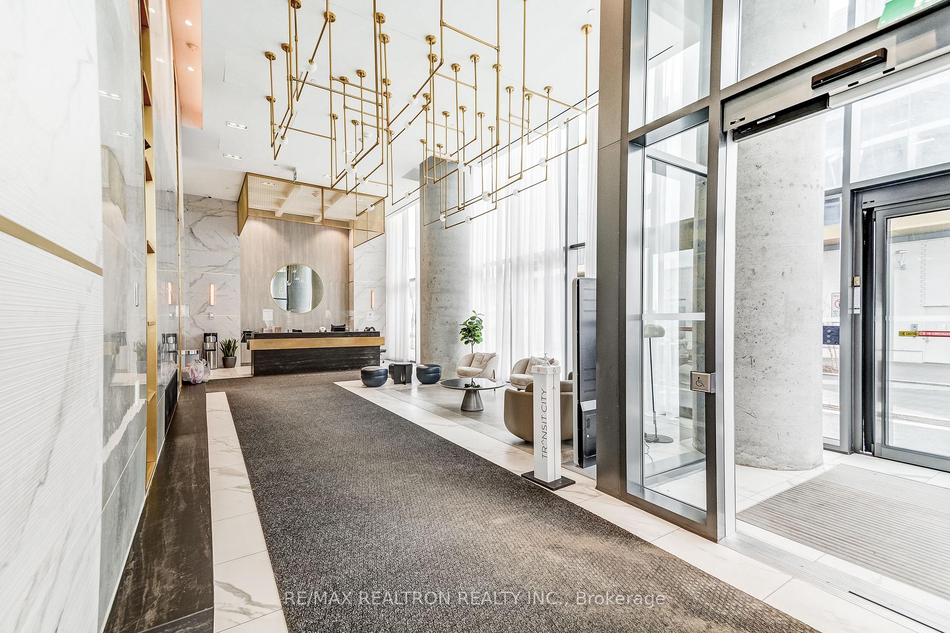 Photo 4 of Unit 1608, 5 Buttermill Avenue, Vaughan, Vaughan Corporate Centre — HOMEH