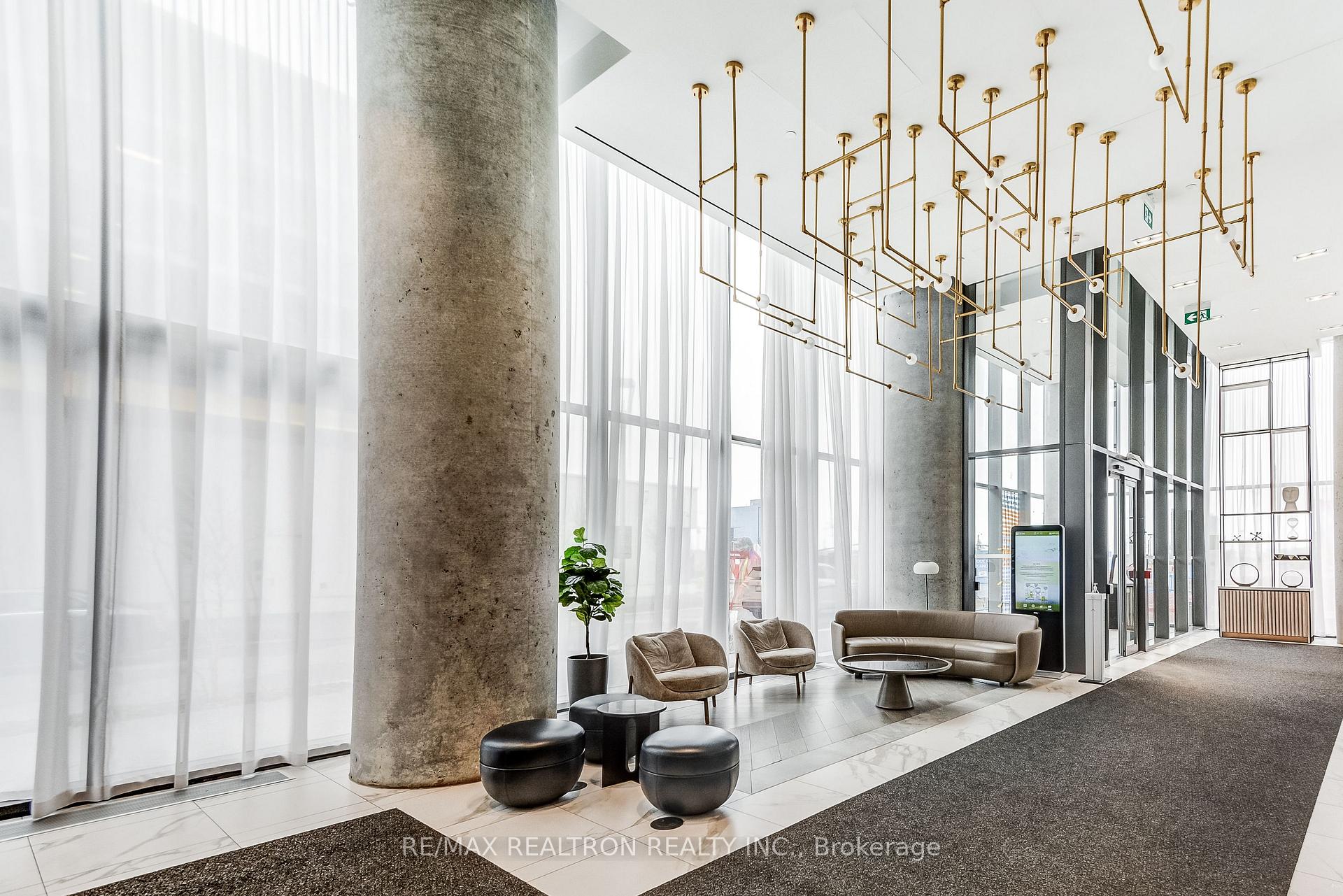 Photo 5 of Unit 1608, 5 Buttermill Avenue, Vaughan, Vaughan Corporate Centre — HOMEH