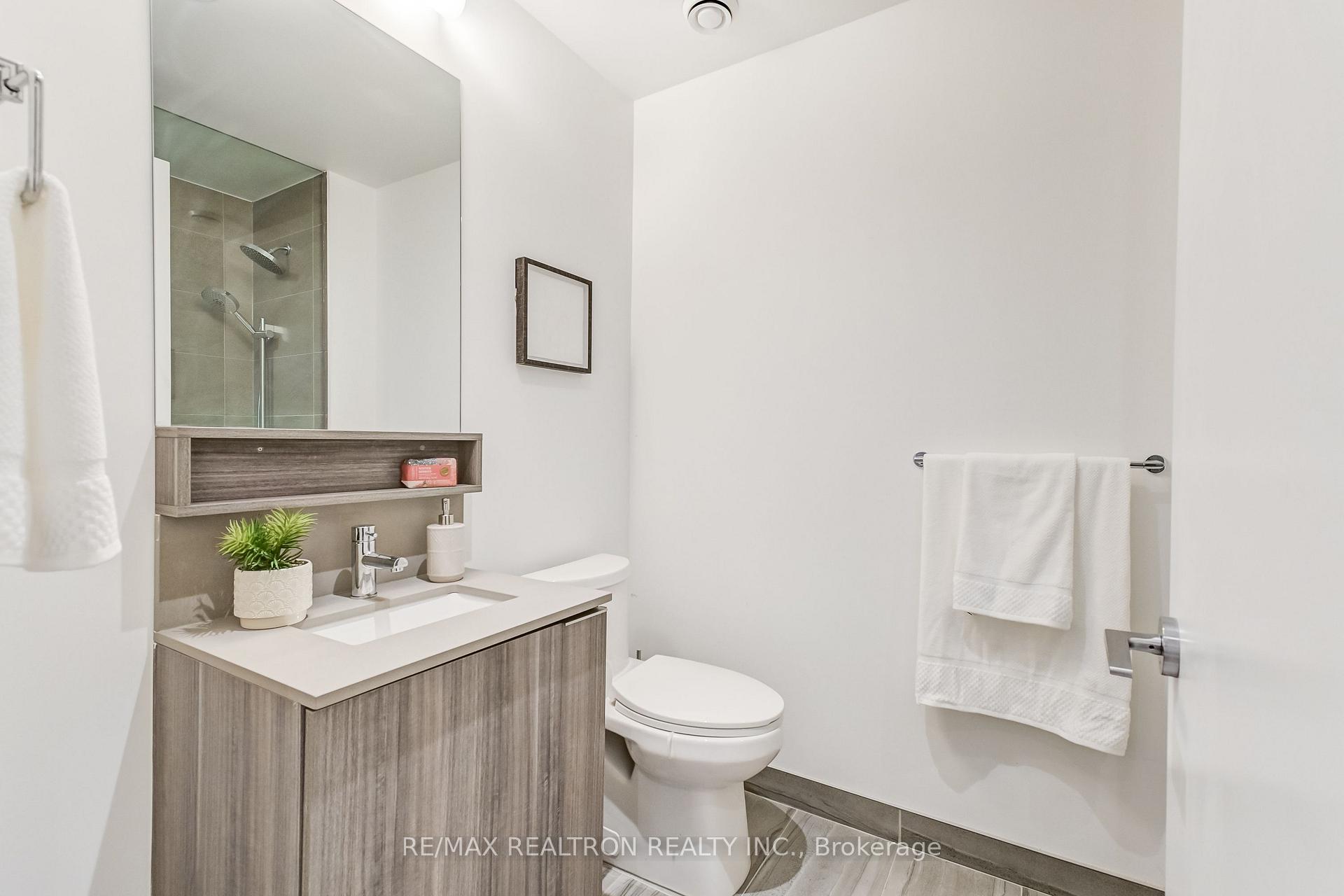 Photo 15 of Unit 1608, 5 Buttermill Avenue, Vaughan, Vaughan Corporate Centre — HOMEH