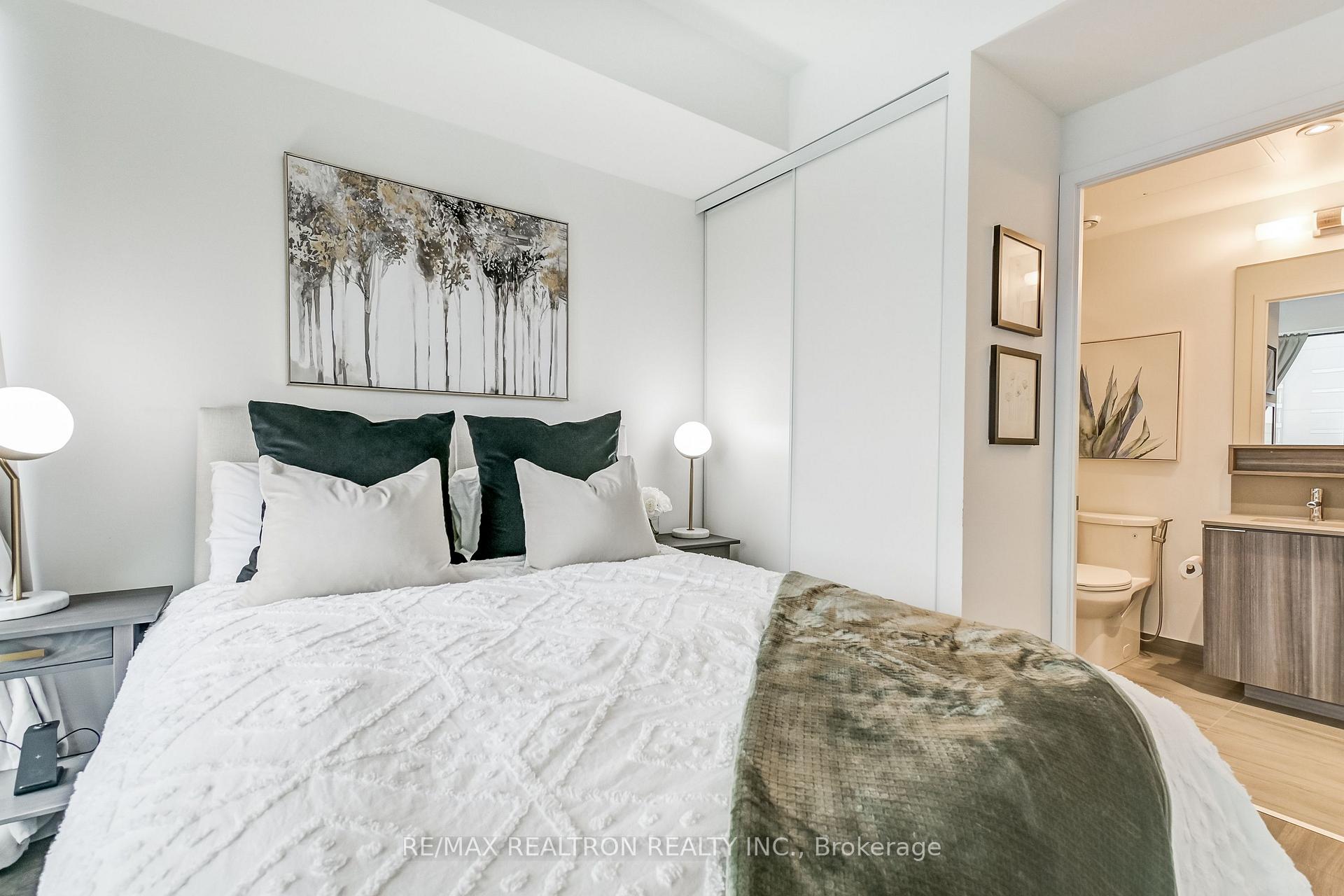 Photo 22 of Unit 1608, 5 Buttermill Avenue, Vaughan, Vaughan Corporate Centre — HOMEH