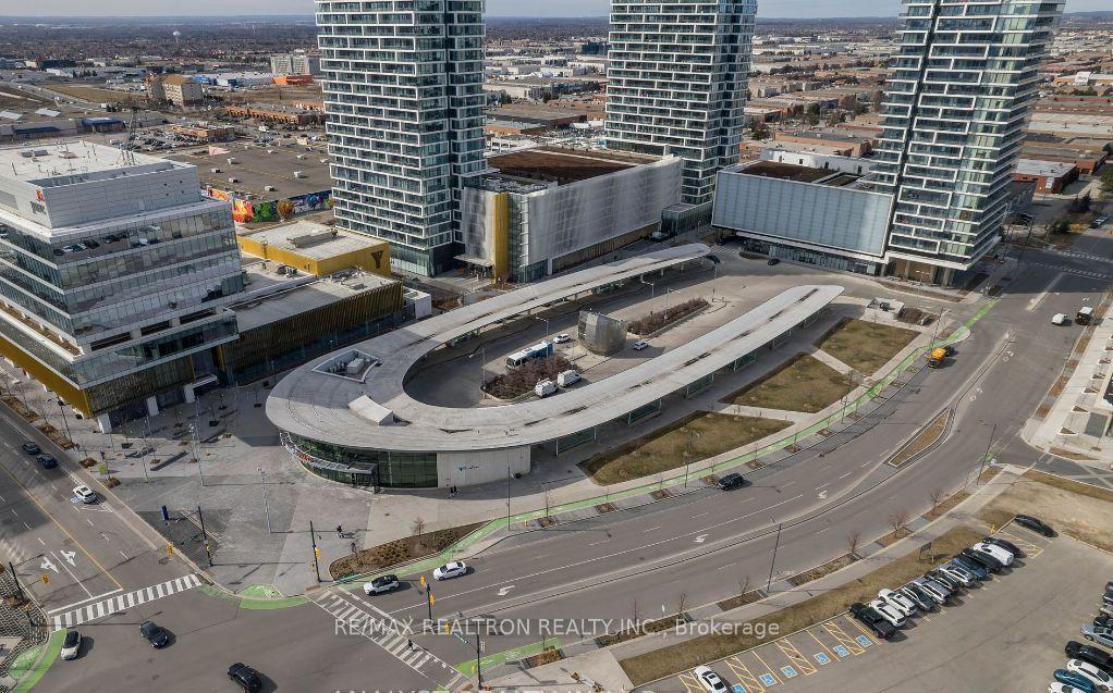 Photo 35 of Unit 1608, 5 Buttermill Avenue, Vaughan, Vaughan Corporate Centre — HOMEH