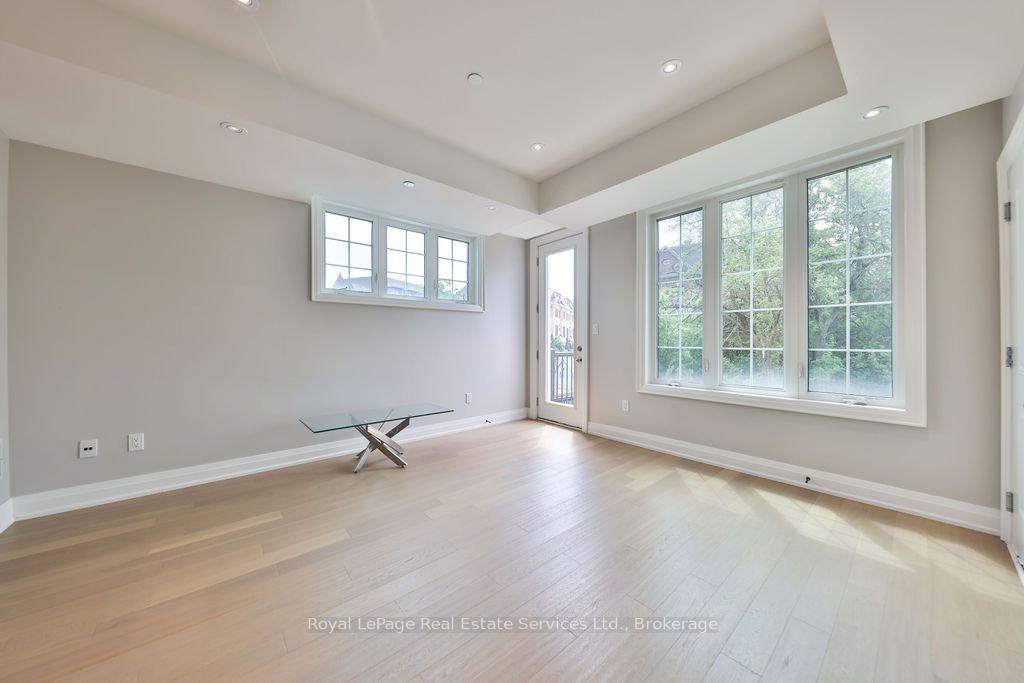 Photo 6 of Unit 27, 2199 Lillykin Street, Oakville, River Oaks — HOMEH
