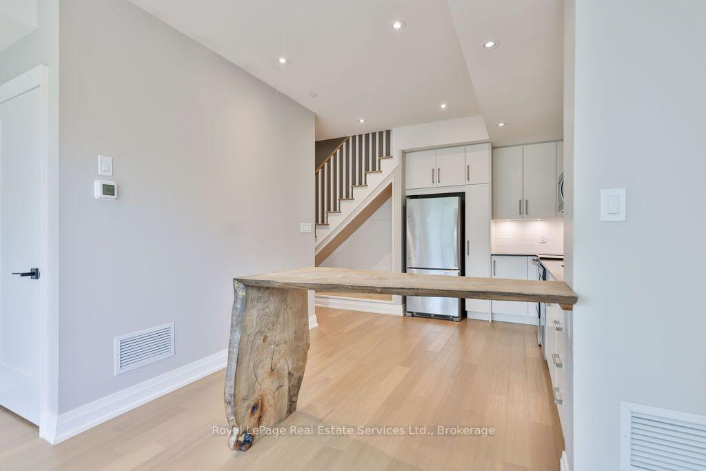 Photo 10 of Unit 27, 2199 Lillykin Street, Oakville, River Oaks — HOMEH