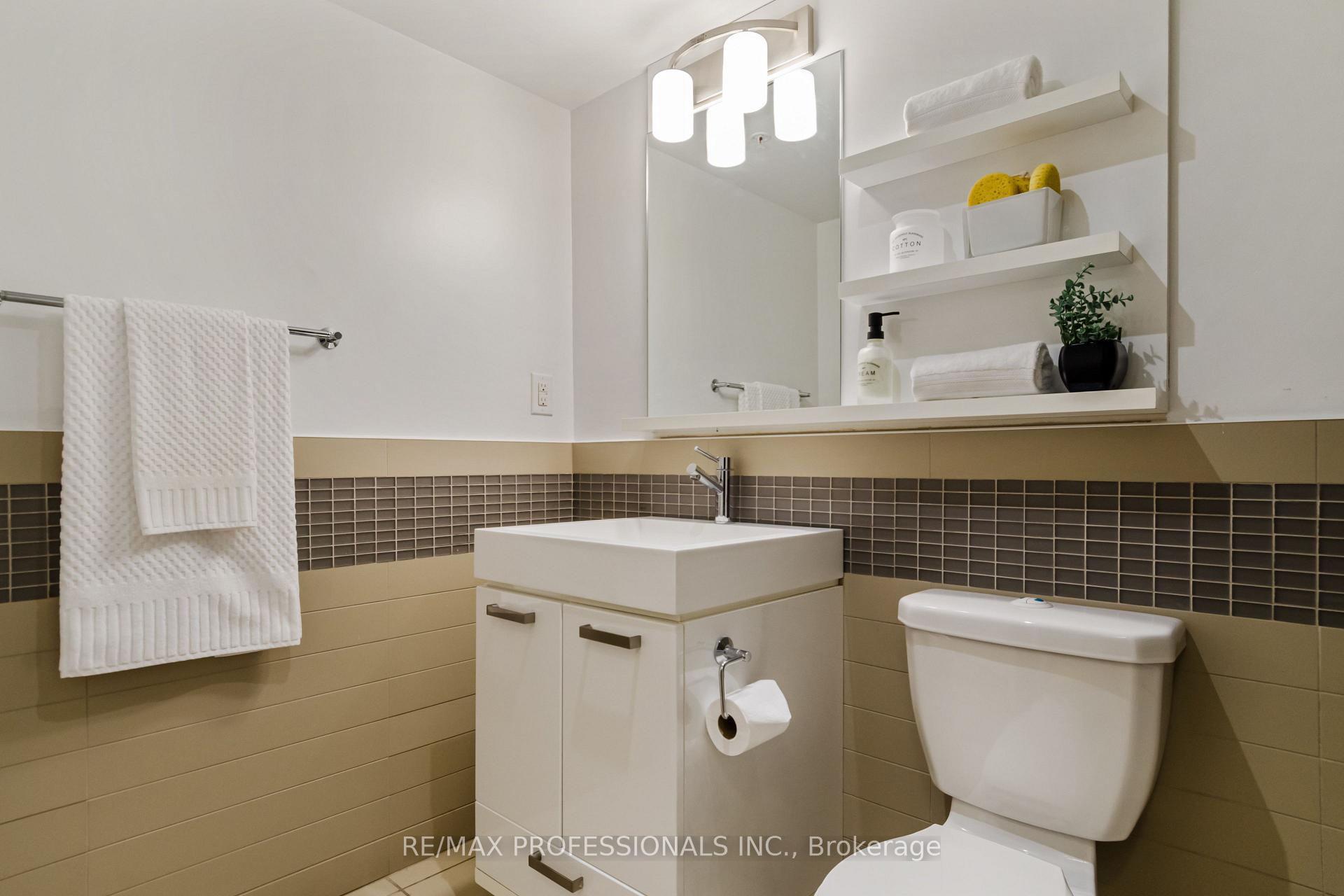 Photo 22 of Unit 522, 295 Adelaide Street W, Toronto, Waterfront Communities — HOMEH