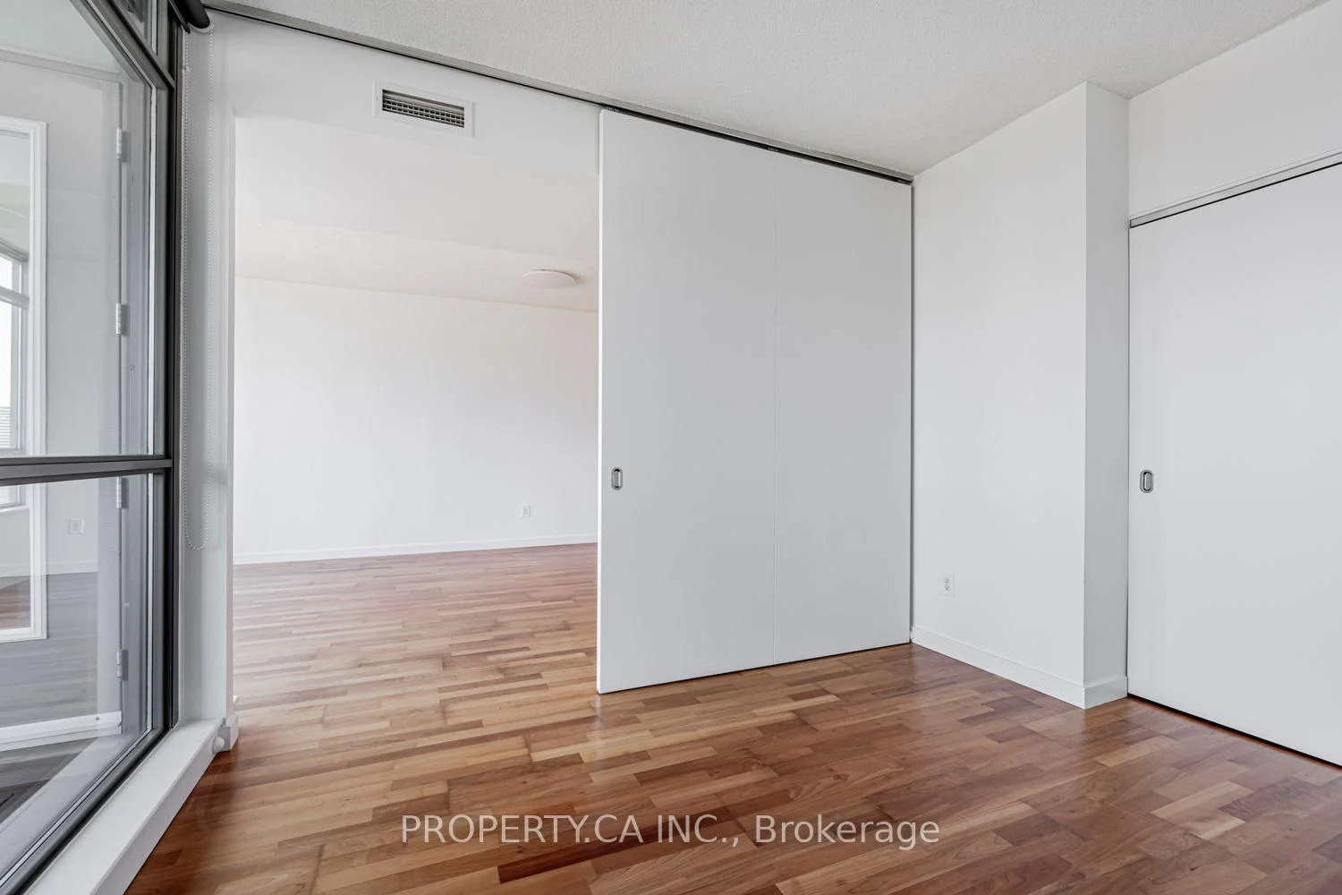 Photo 24 of Unit 1803, 285 Mutual Street, Toronto, Church-Yonge Corridor — HOMEH