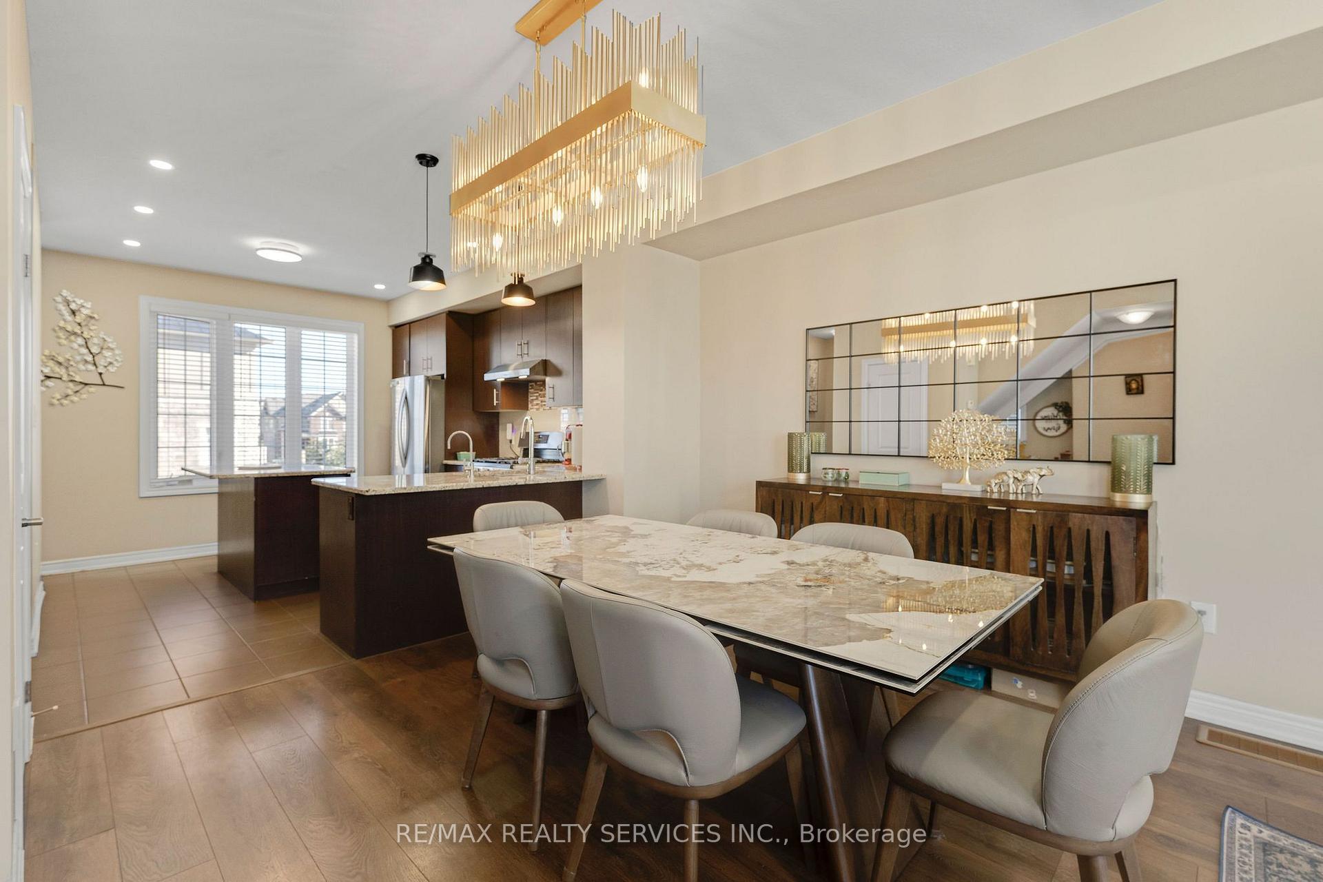 Photo 15 of 411 Hardwick Common, Oakville, Joshua Meadows — HOMEH