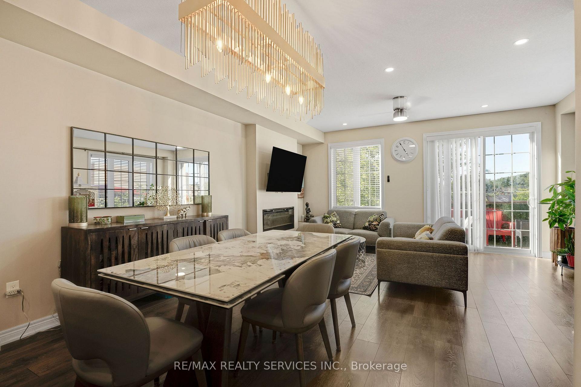 Photo 16 of 411 Hardwick Common, Oakville, Joshua Meadows — HOMEH