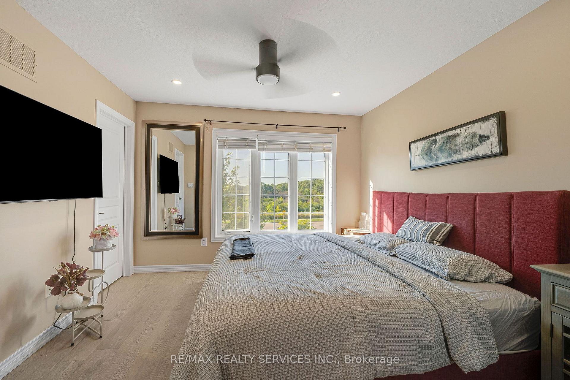 Photo 24 of 411 Hardwick Common, Oakville, Joshua Meadows — HOMEH