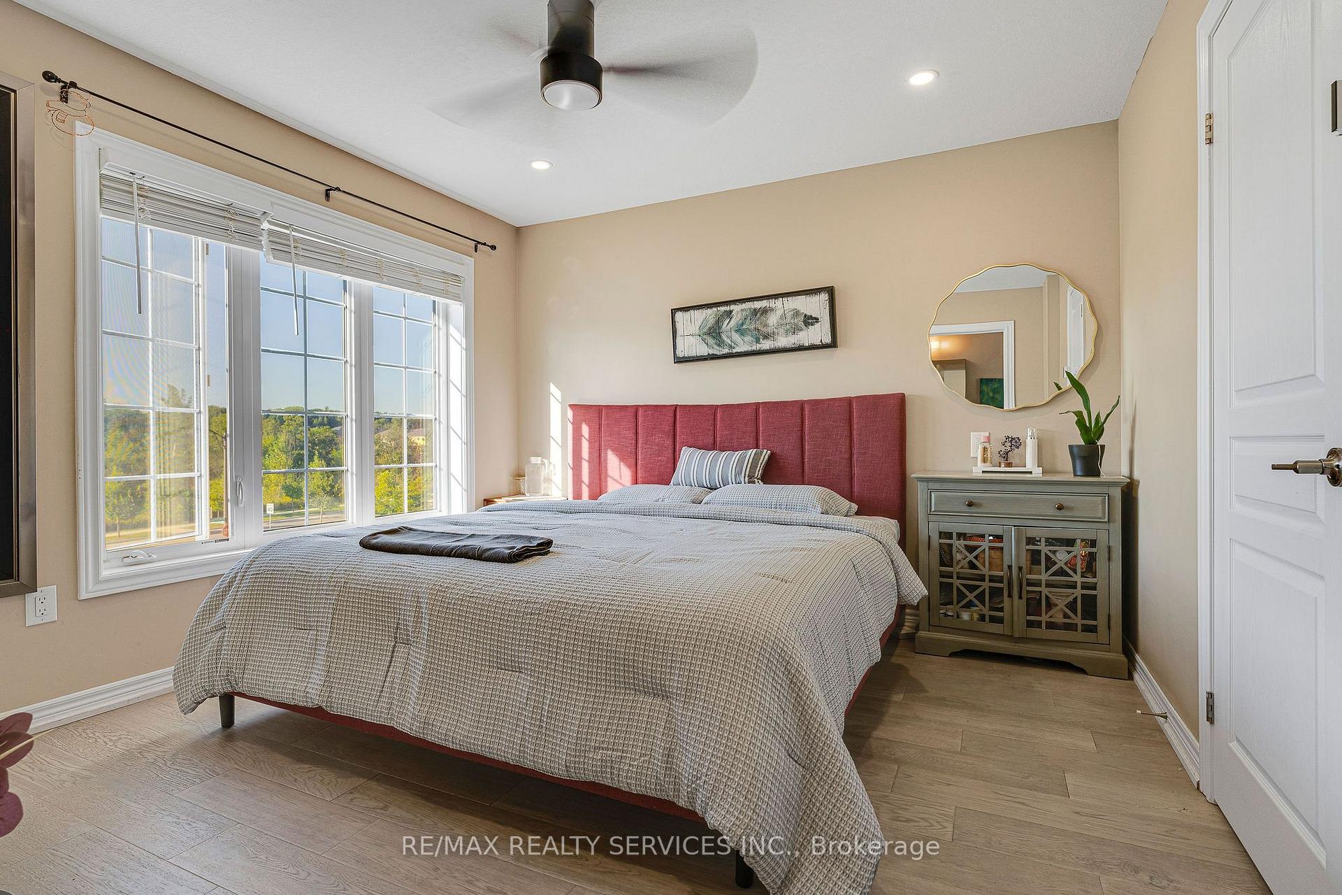 Photo 25 of 411 Hardwick Common, Oakville, Joshua Meadows — HOMEH