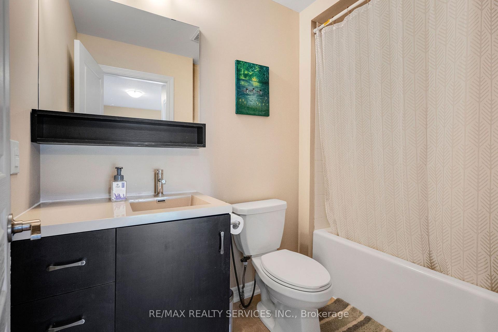 Photo 32 of 411 Hardwick Common, Oakville, Joshua Meadows — HOMEH
