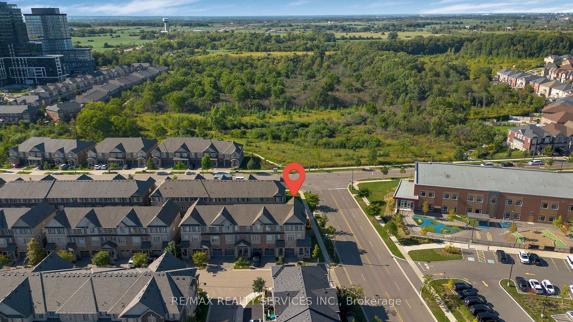 Photo 40 of 411 Hardwick Common, Oakville, Joshua Meadows — HOMEH