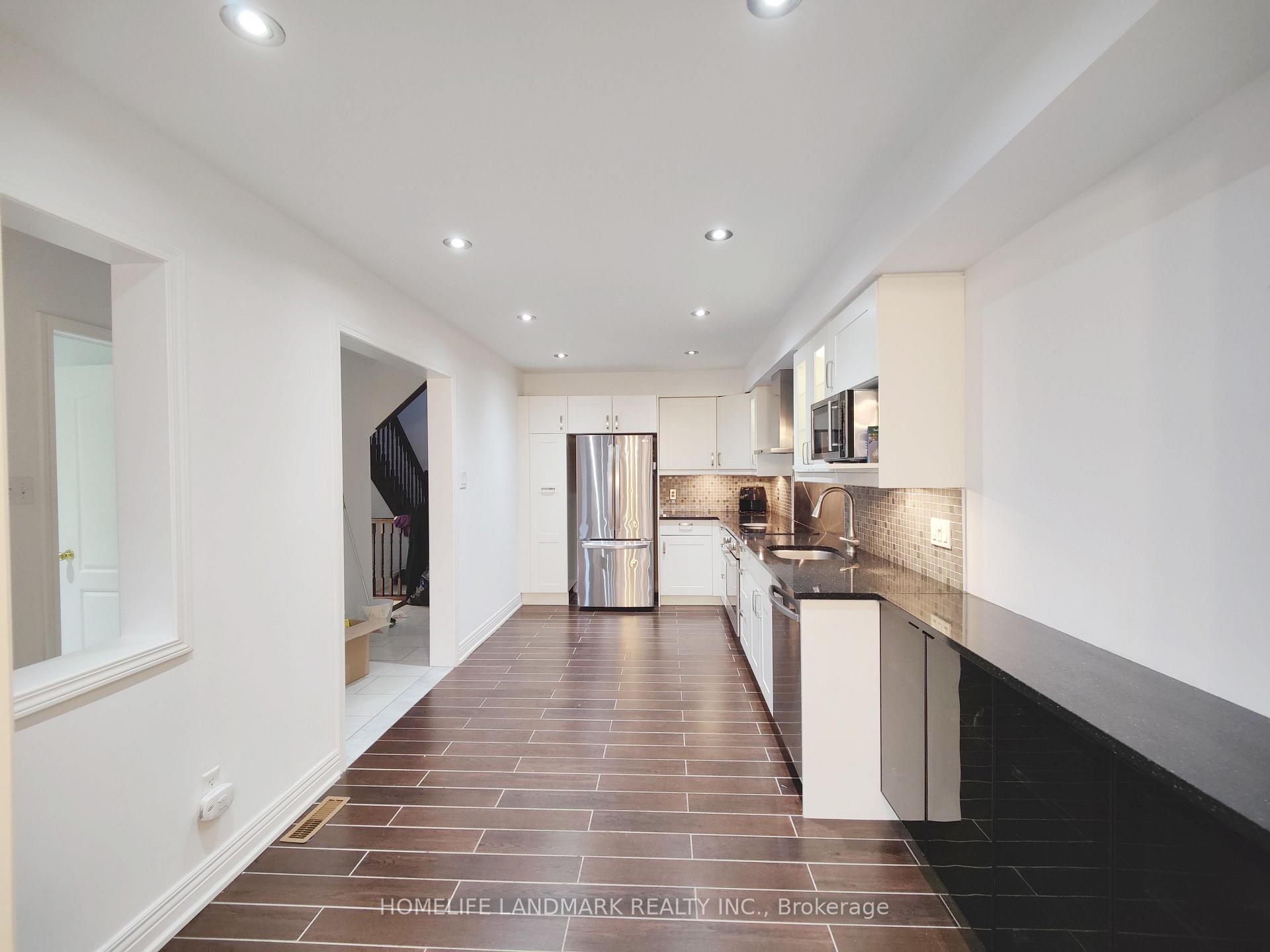 Photo 7 of 96 Formosa Drive, Richmond Hill, Rouge Woods — HOMEH