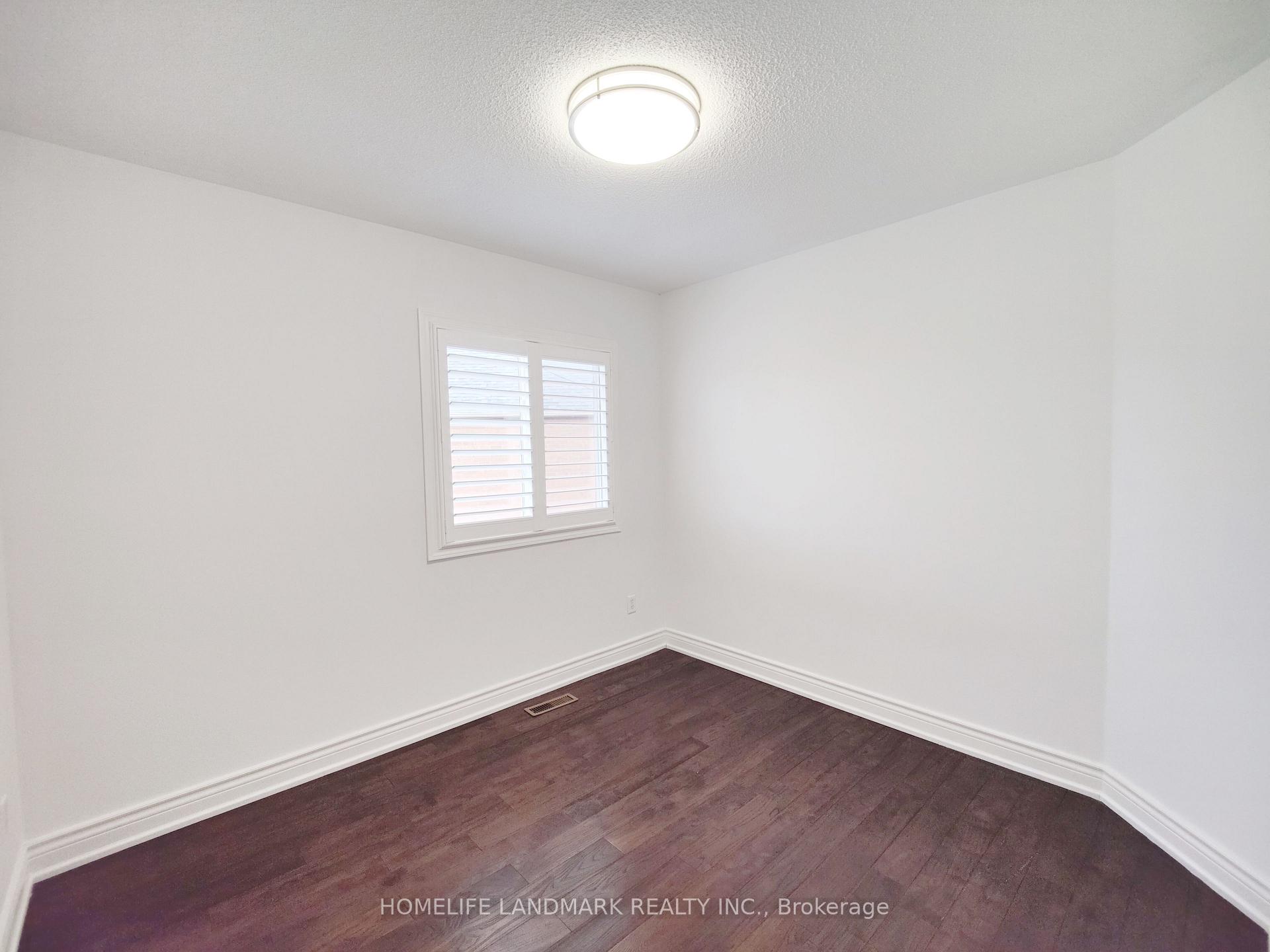Photo 11 of 96 Formosa Drive, Richmond Hill, Rouge Woods — HOMEH