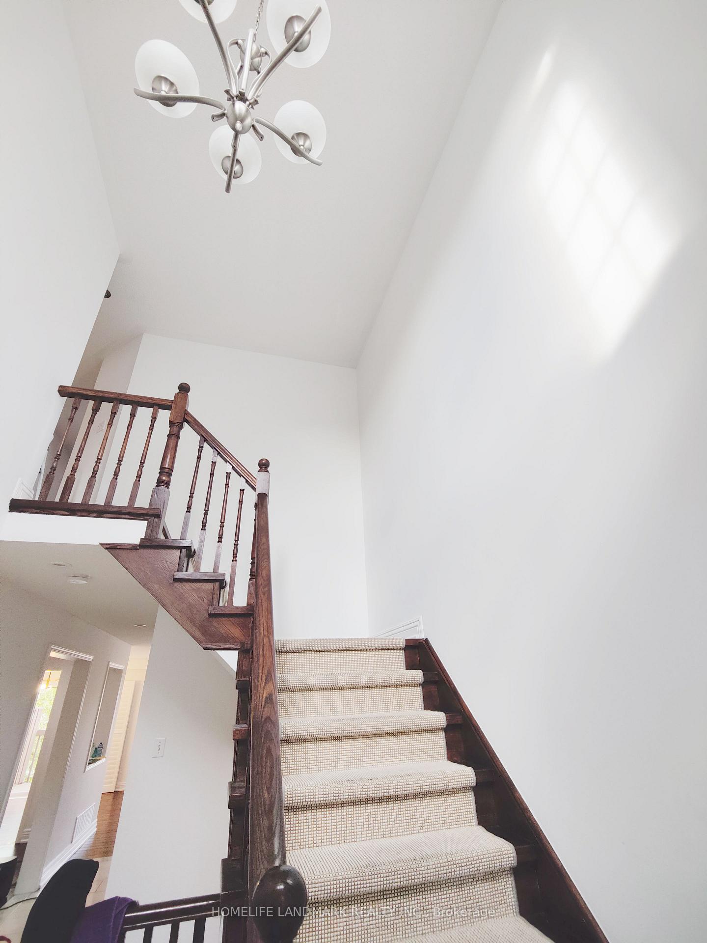 Photo 14 of 96 Formosa Drive, Richmond Hill, Rouge Woods — HOMEH