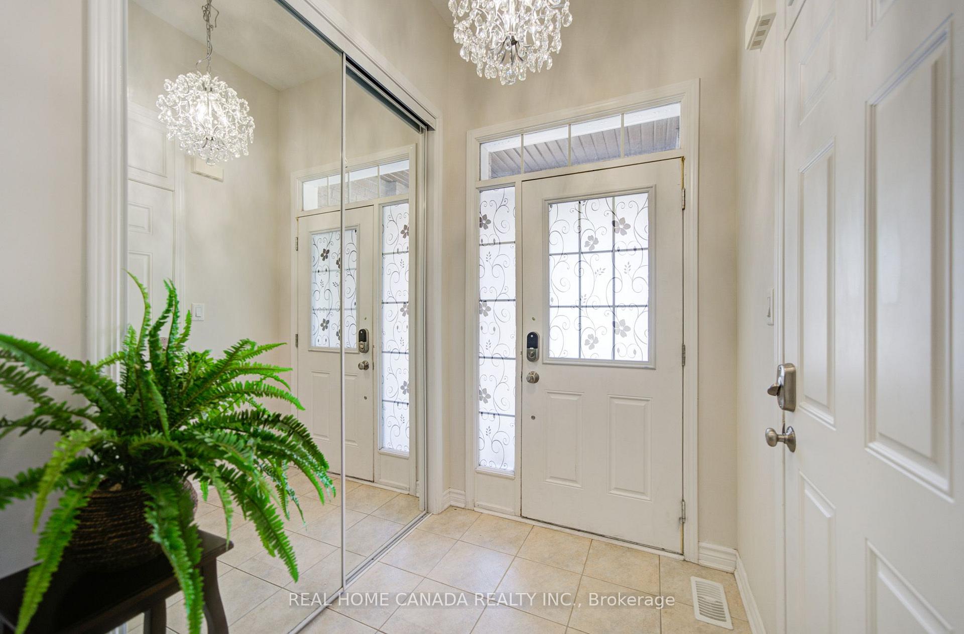 Photo 3 of 558 Bartleman Terrace, Milton, Coates — HOMEH