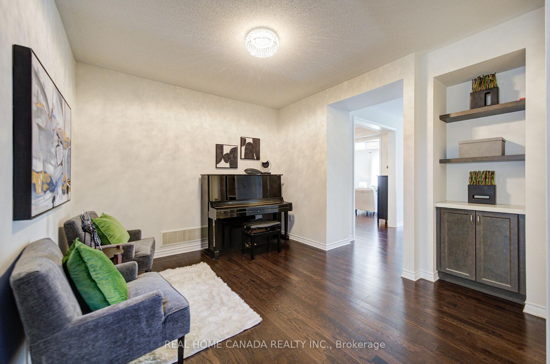 Photo 5 of 558 Bartleman Terrace, Milton, Coates — HOMEH