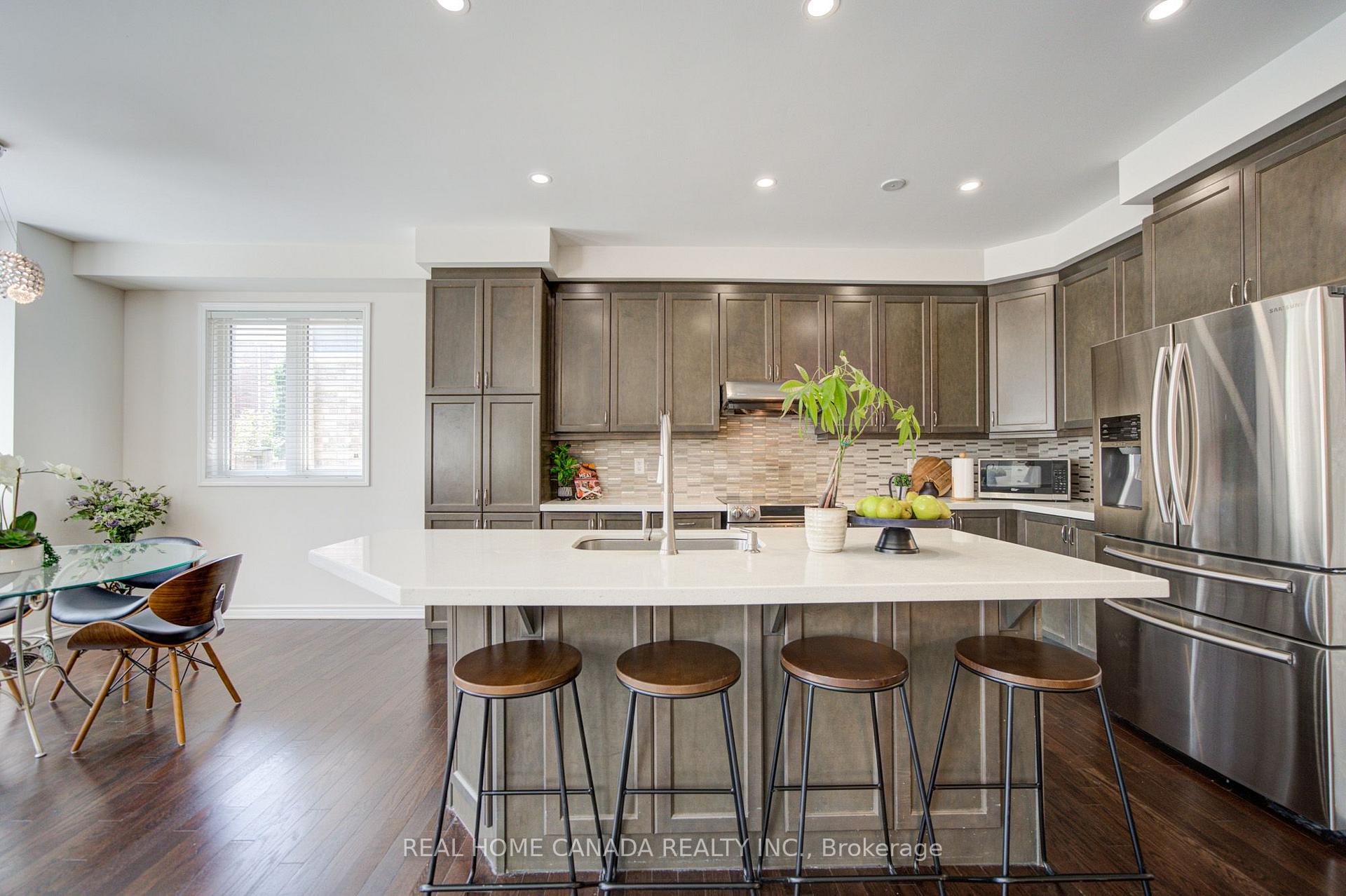 Photo 12 of 558 Bartleman Terrace, Milton, Coates — HOMEH