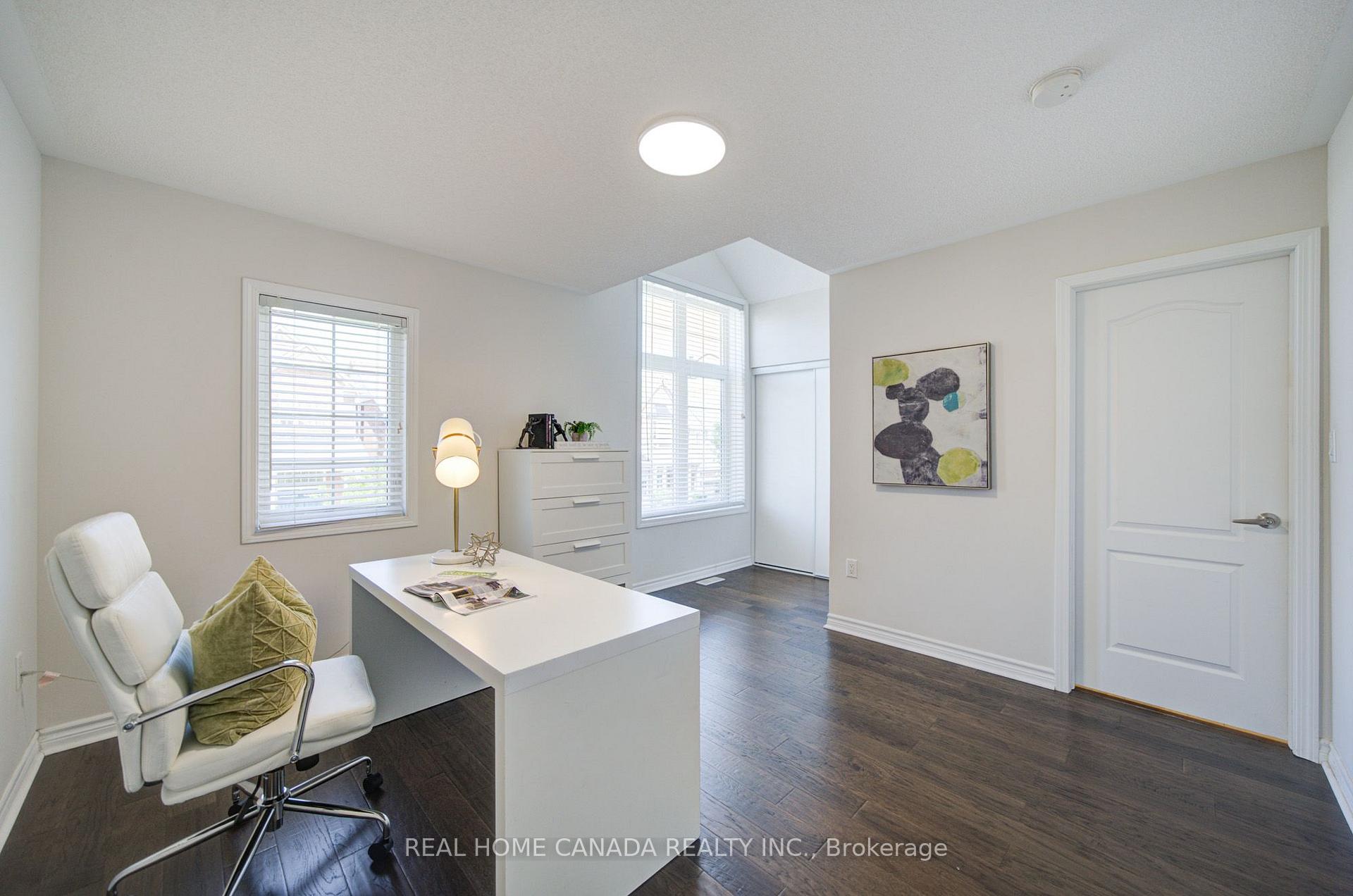 Photo 38 of 558 Bartleman Terrace, Milton, Coates — HOMEH
