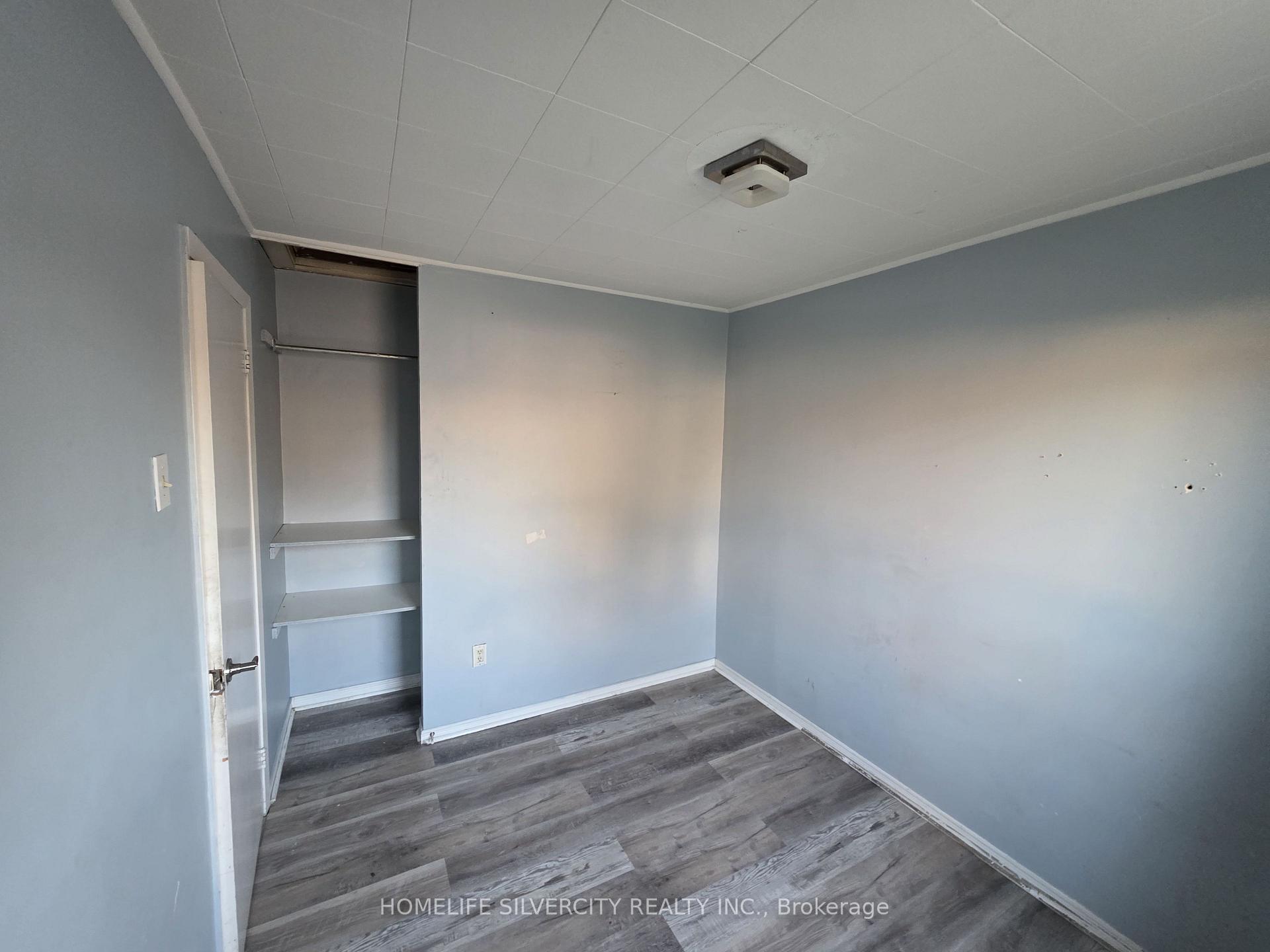 Photo 4 of 7178 Lancaster Avenue, Mississauga, Malton — HOMEH